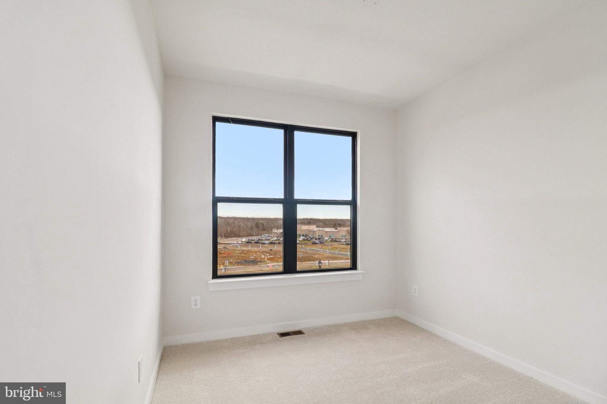 MELFORD TOWN CENTER - Residential