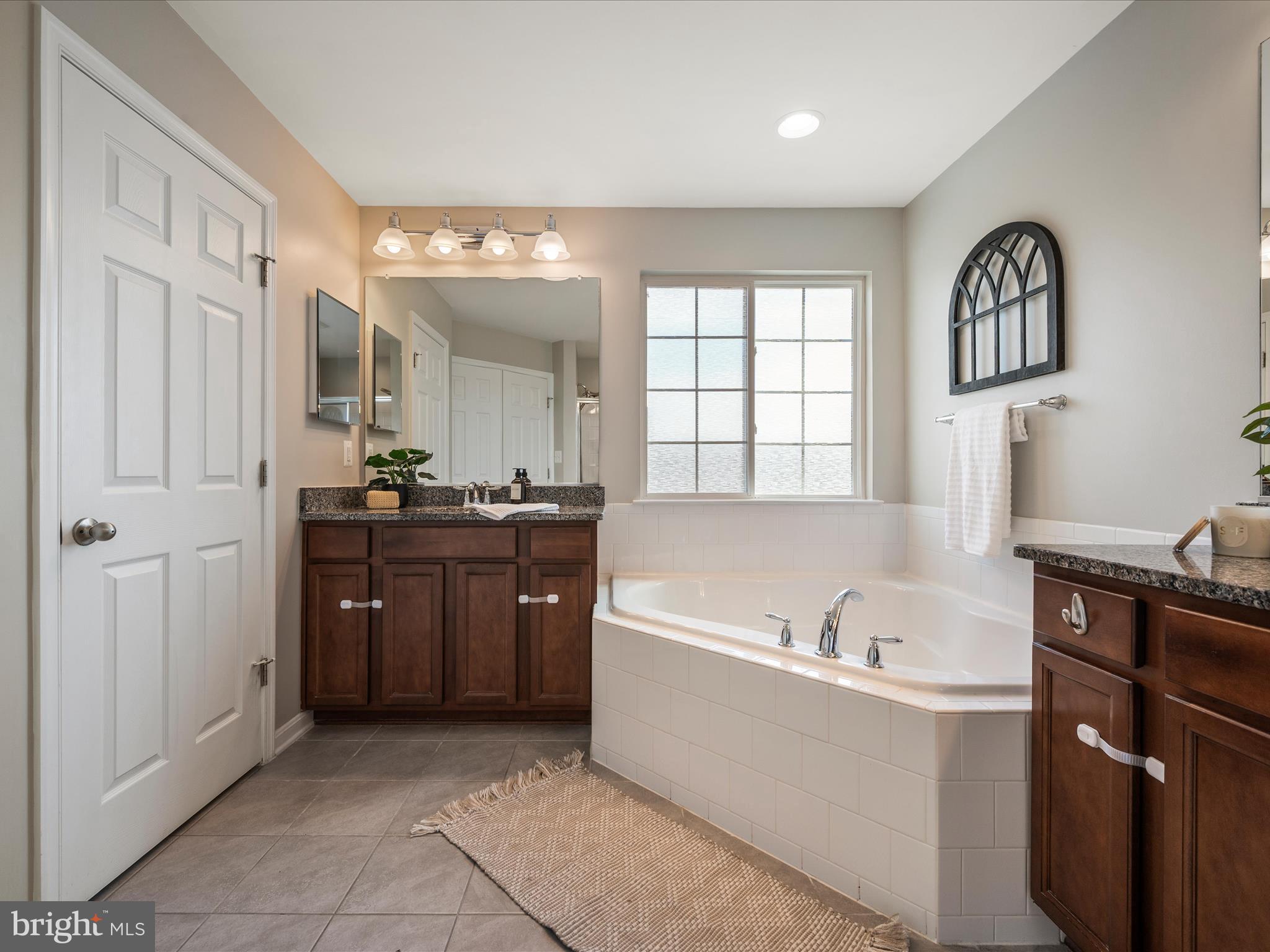 SHENANDOAH SPRINGS - Residential