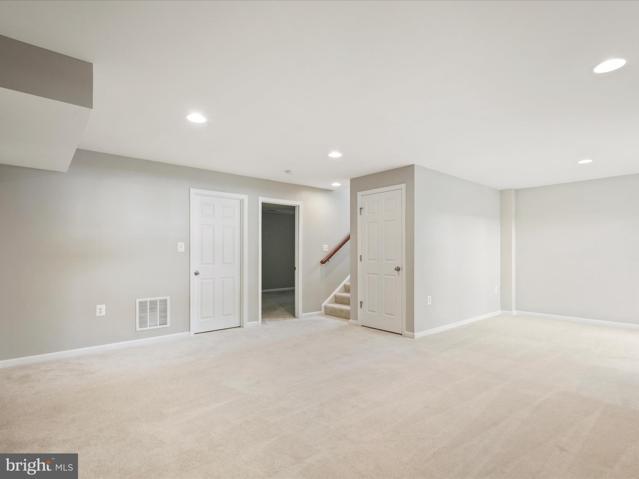 SHENANDOAH SPRINGS - Residential