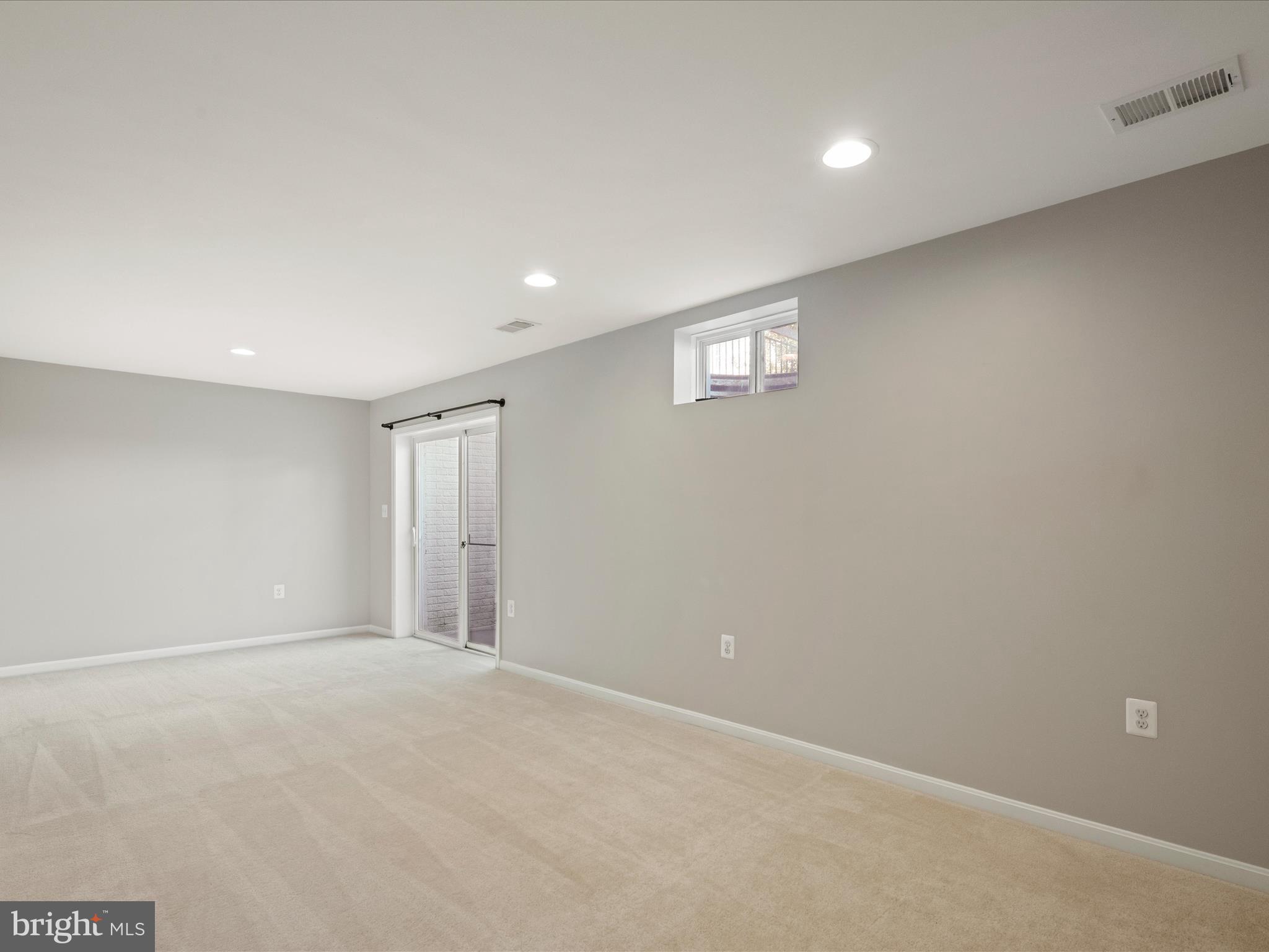 SHENANDOAH SPRINGS - Residential