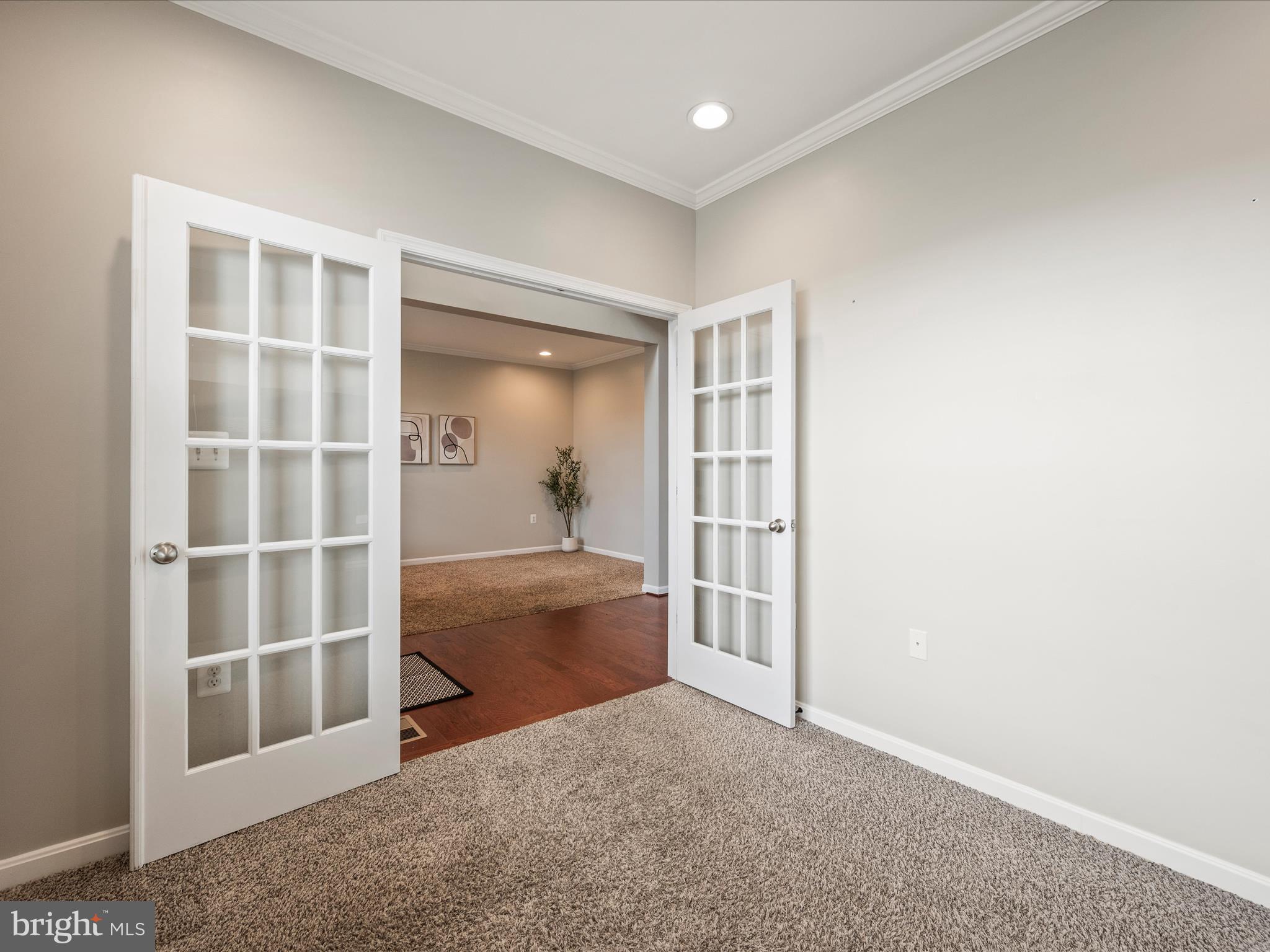 SHENANDOAH SPRINGS - Residential