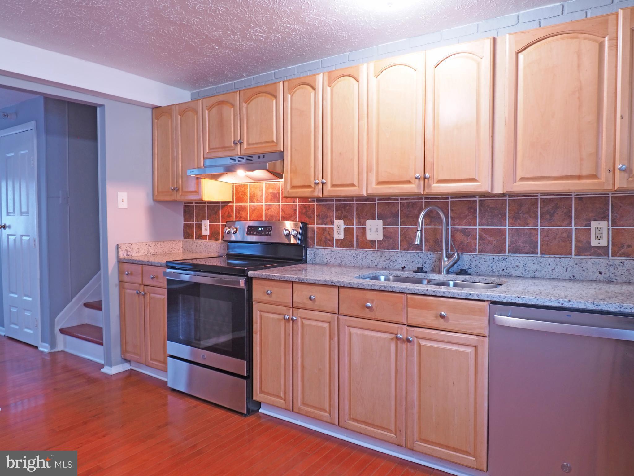 QUEENSLAND - Residential Lease