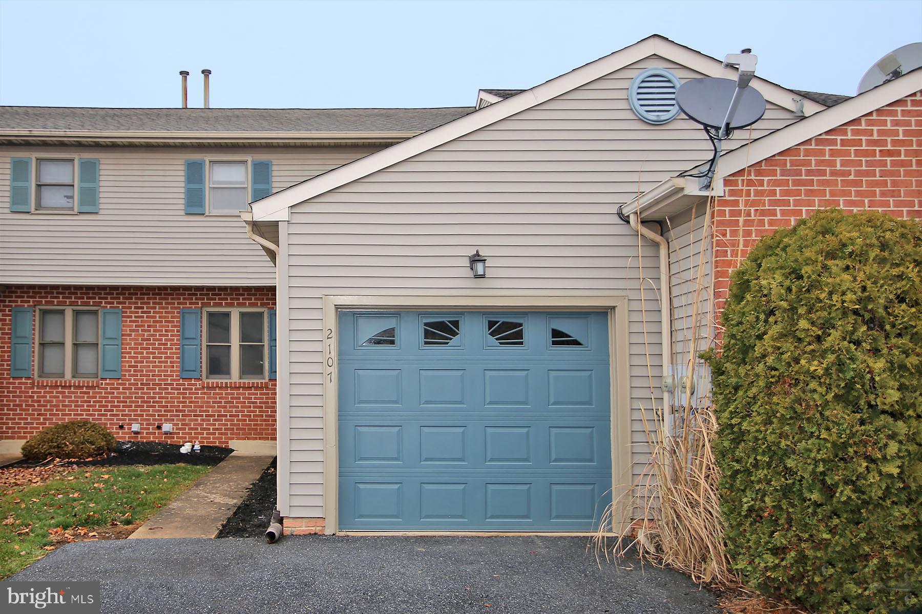 OAK HILLS DEVELOPMEN - Residential