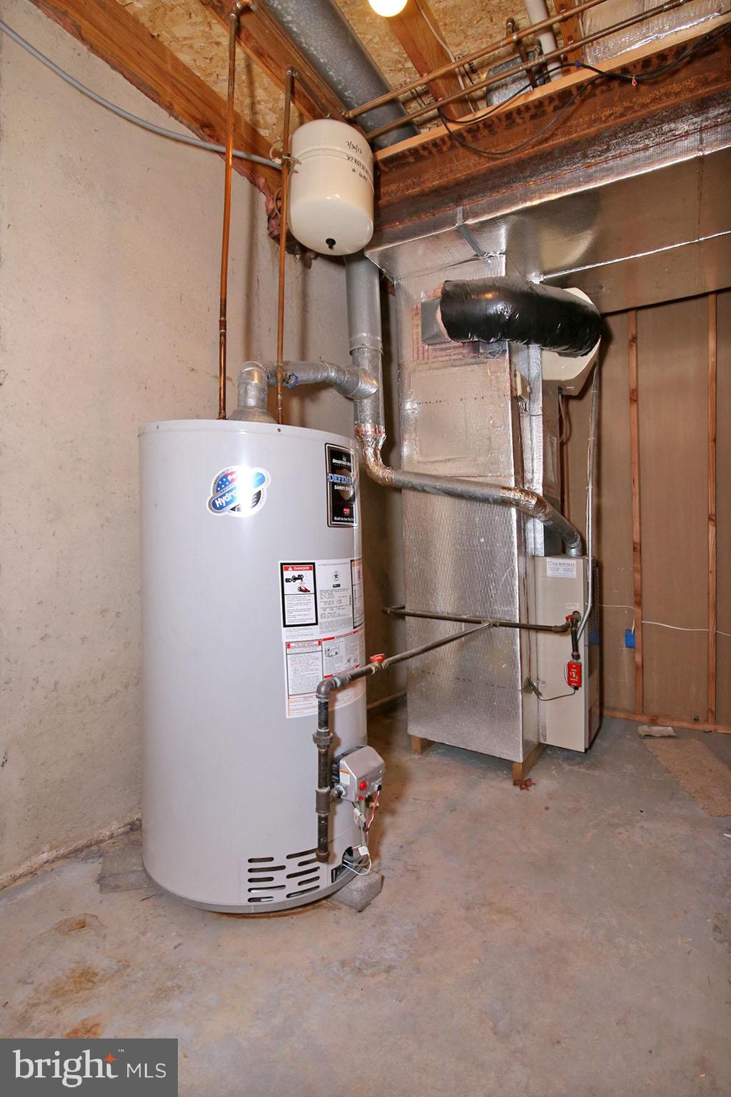 OAK HILLS DEVELOPMEN - Residential