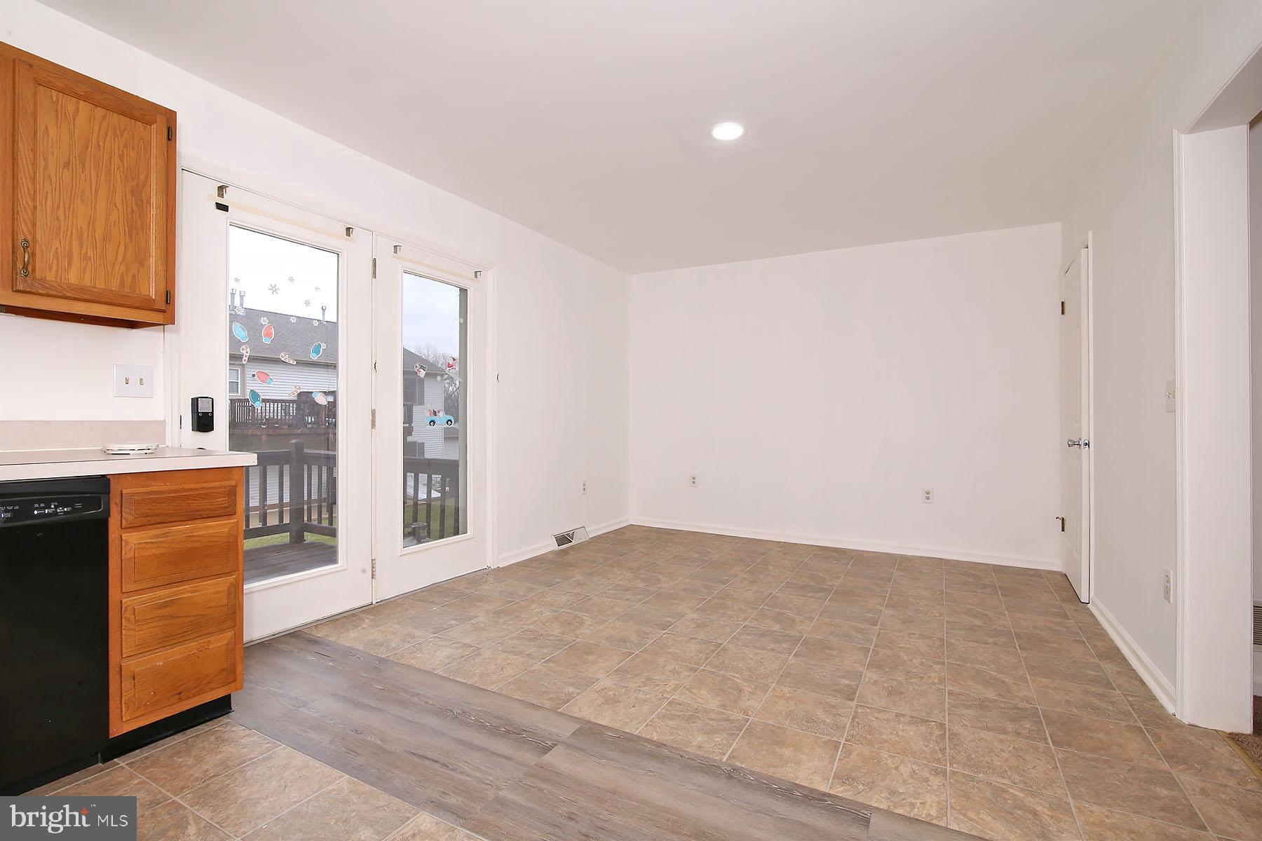 OAK HILLS DEVELOPMEN - Residential