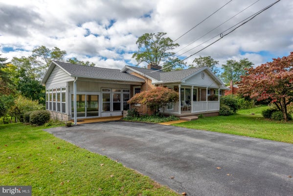 5009 IRENE DR, HARRISBURG, PA 17112 - Image 43527857ce5e6e2df824924acf38fcee/2673380487