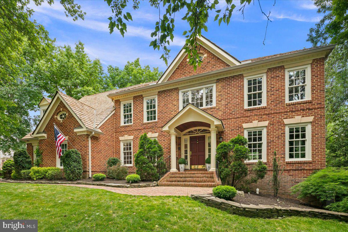 3801 WASHINGTON WOODS DRIVE