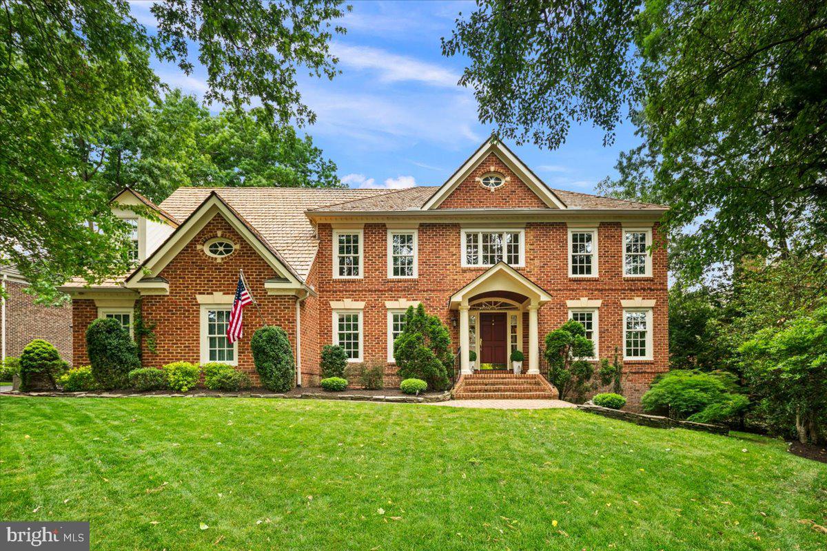 3801 WASHINGTON WOODS DRIVE
