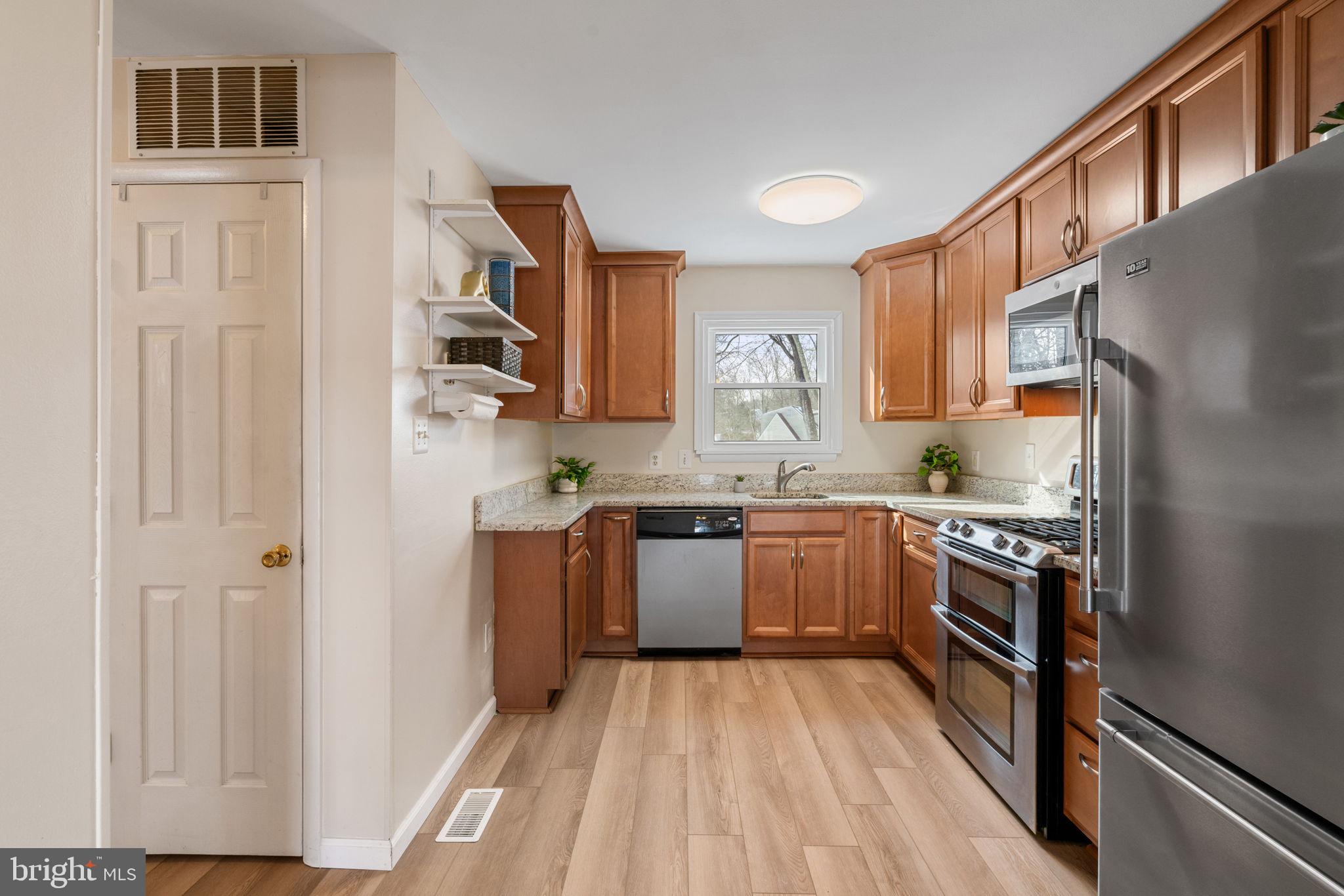 DALE CITY - Residential