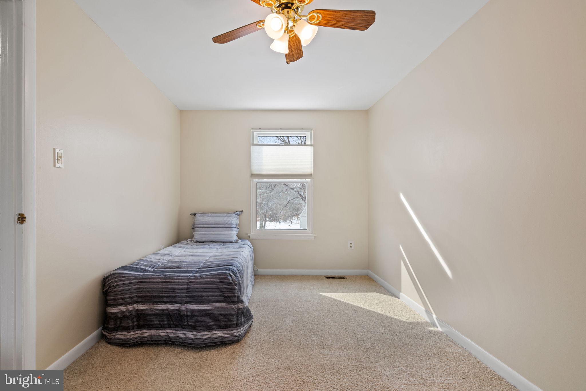 DALE CITY - Residential