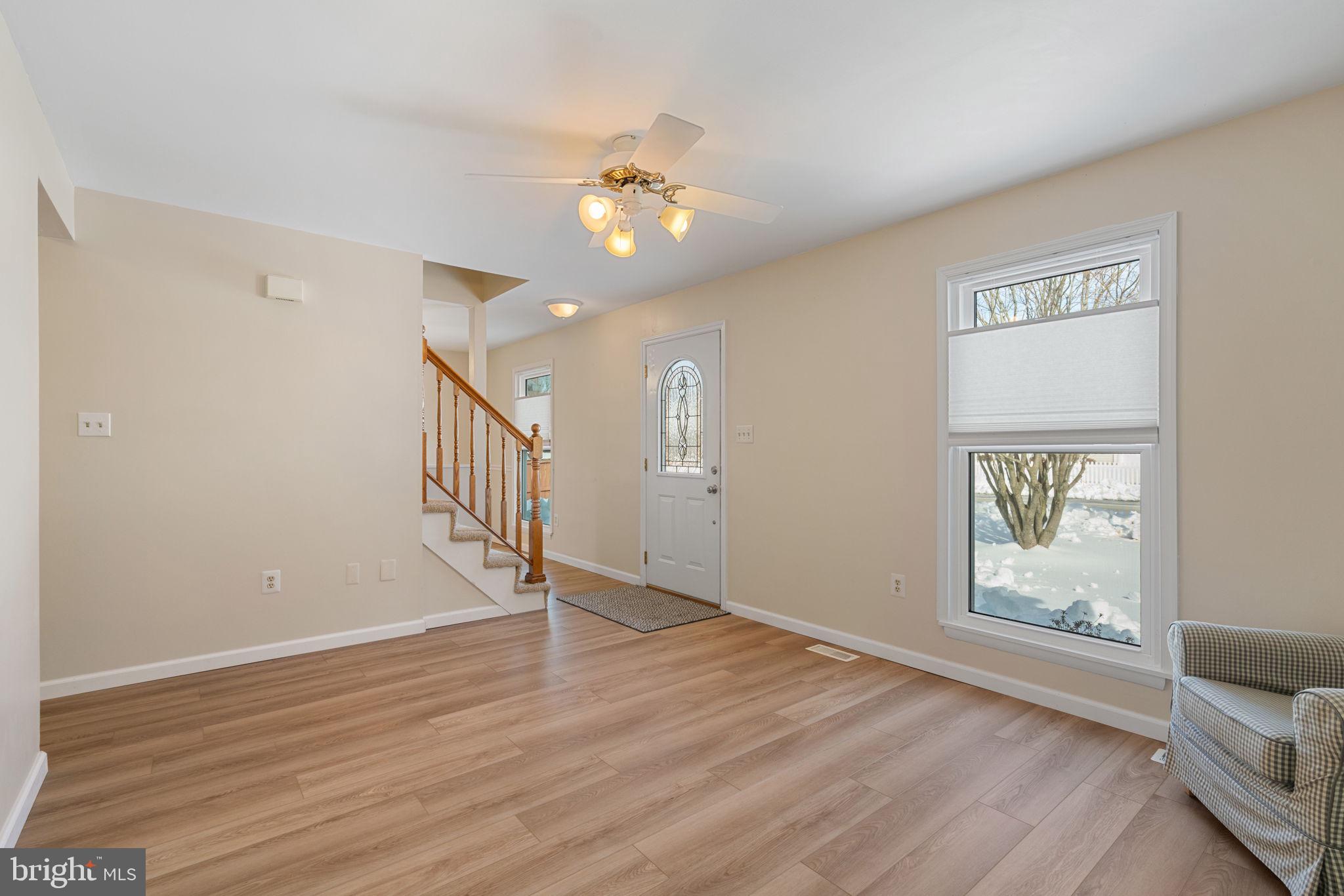 5606 ROUNDTREE DRIVE