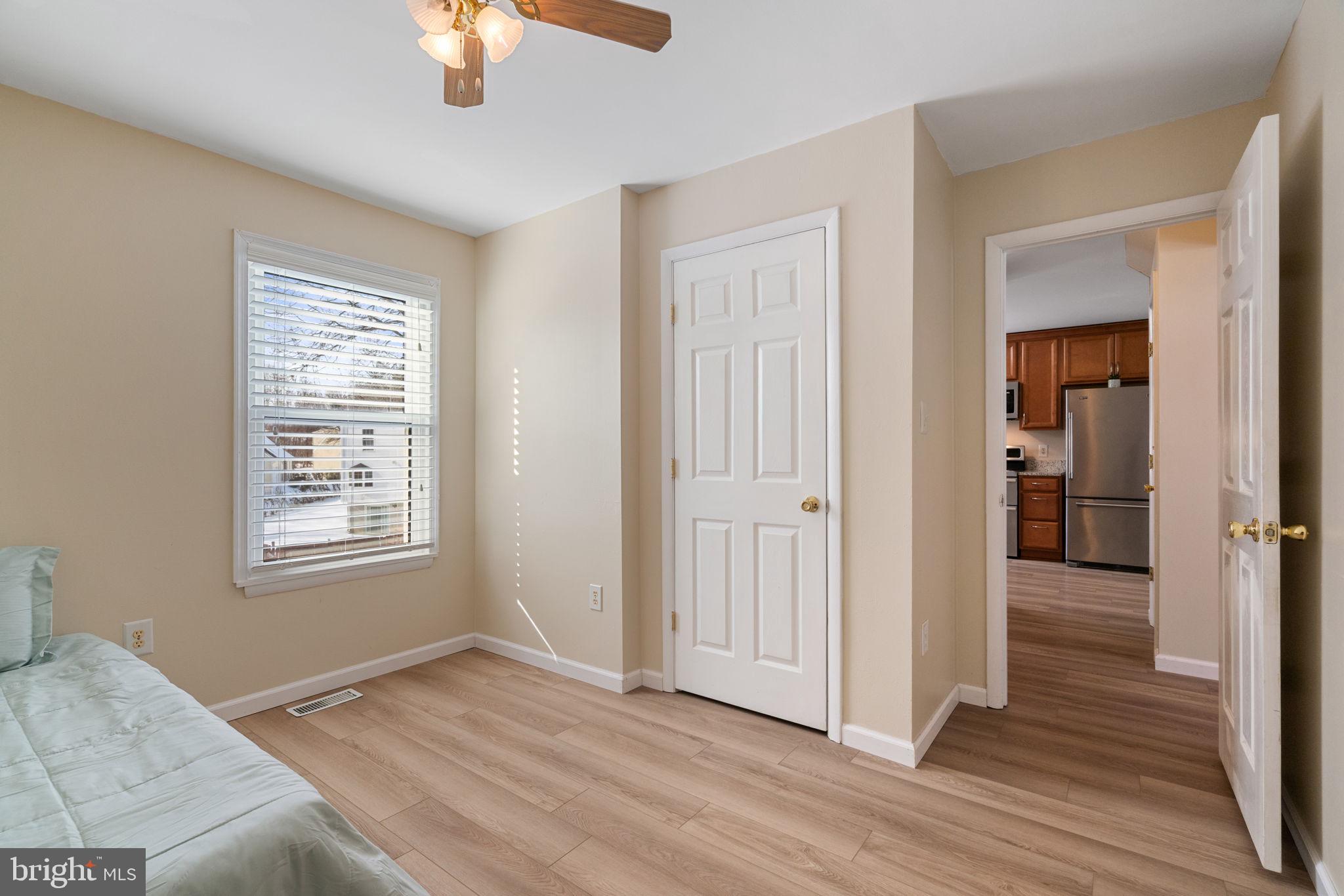 DALE CITY - Residential