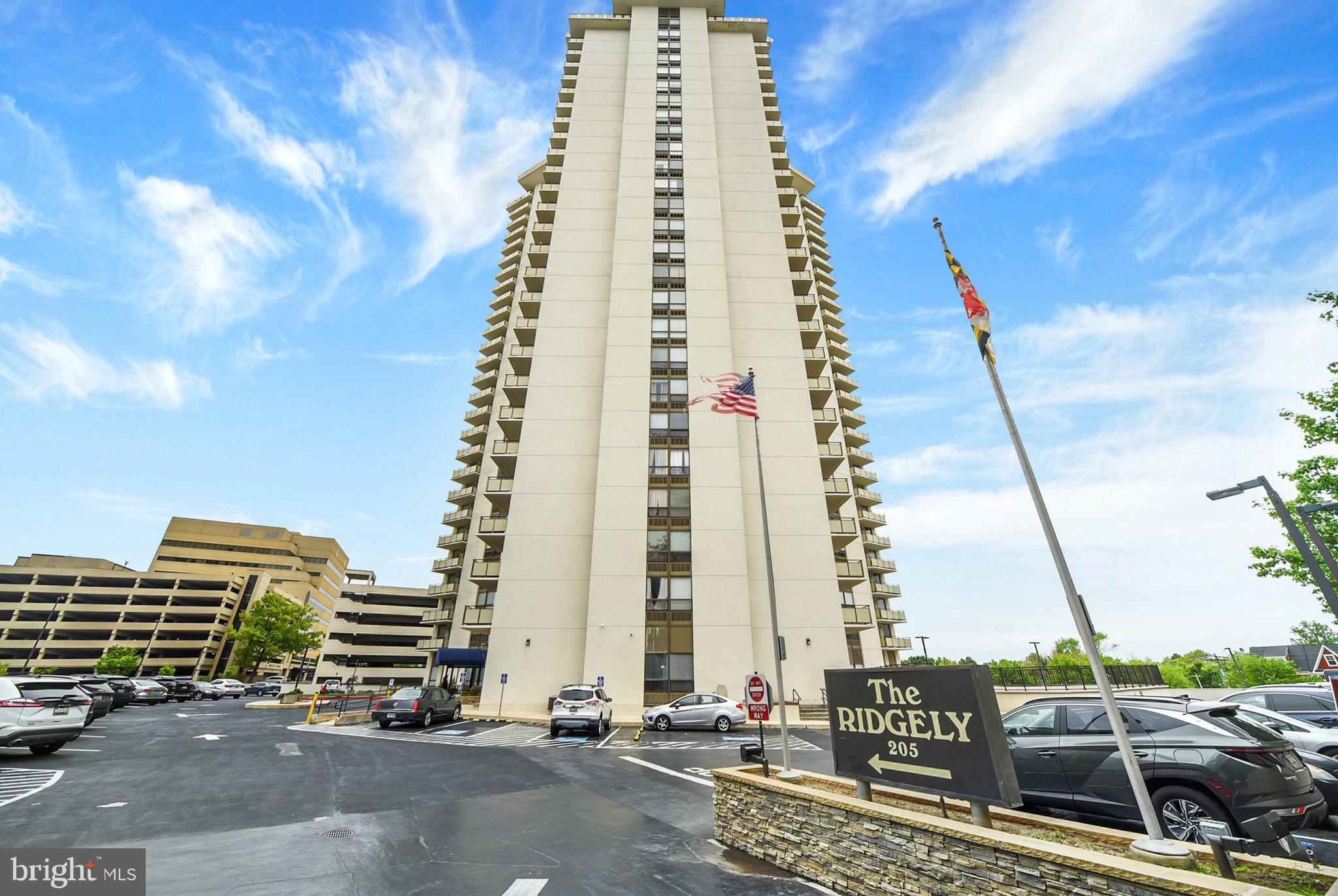 RIDGELY TOWSON CENTER - Residential