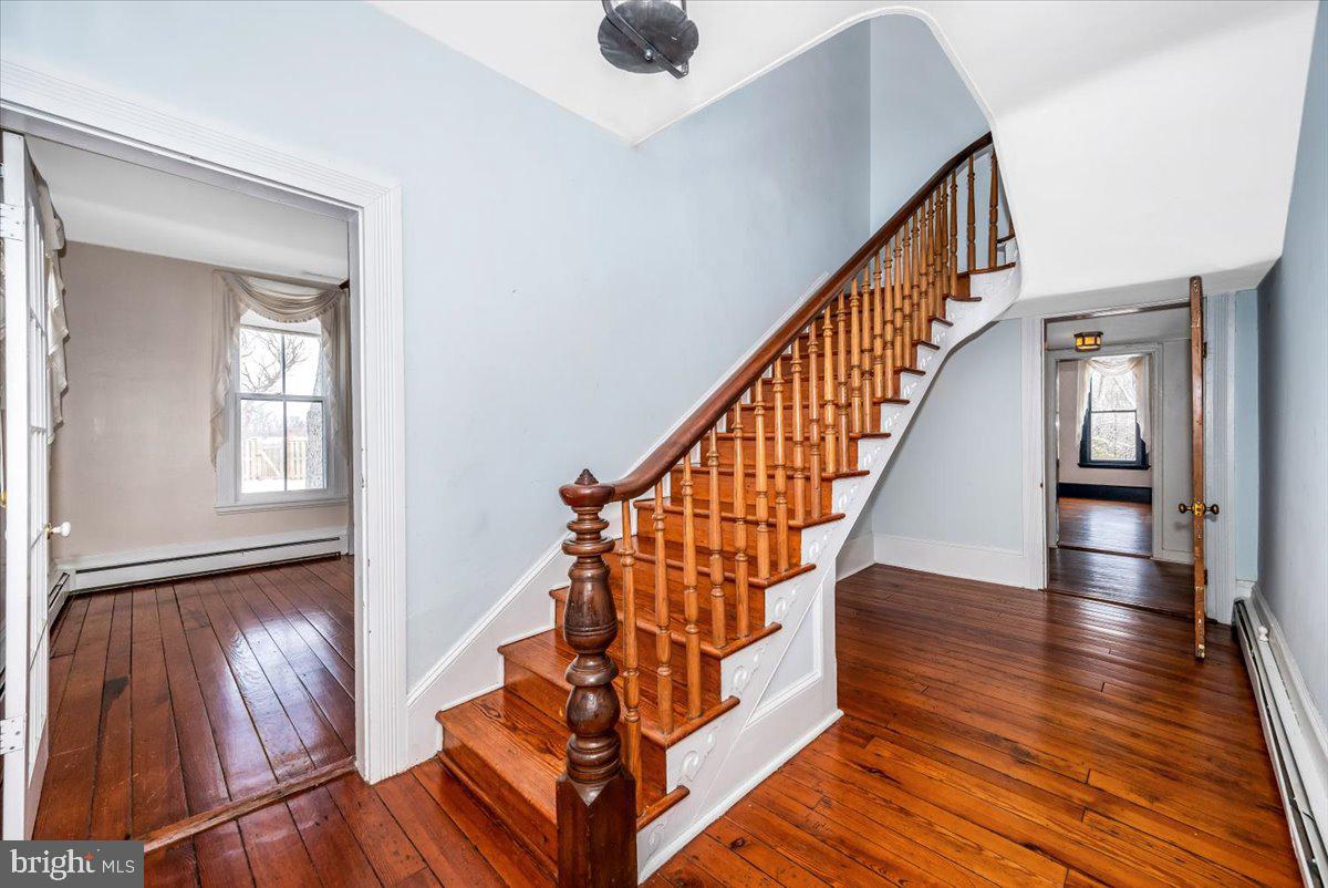 OLD ORCHARD ESTATES - Residential