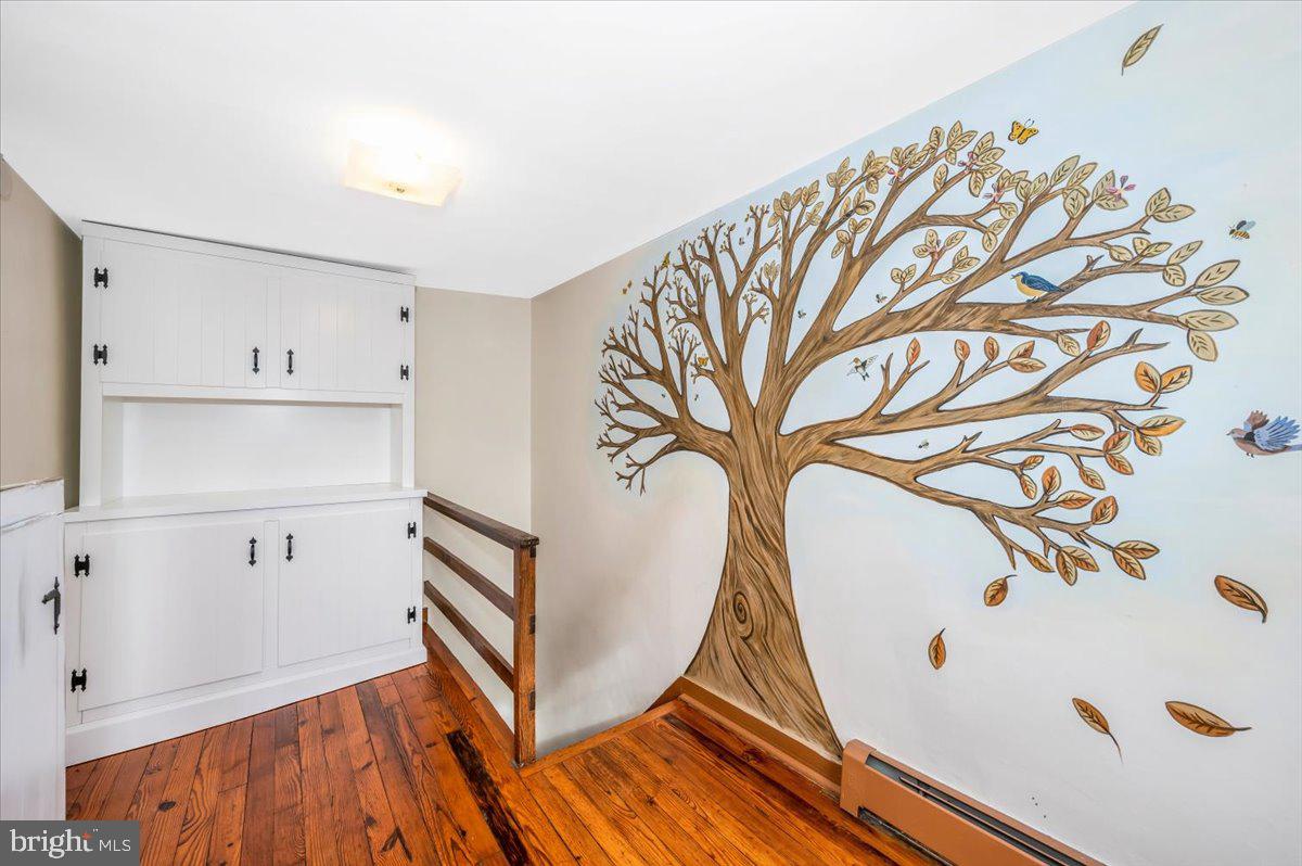 OLD ORCHARD ESTATES - Residential