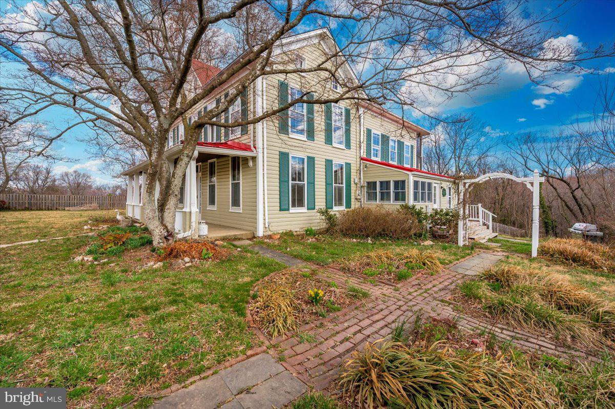 OLD ORCHARD ESTATES - Residential