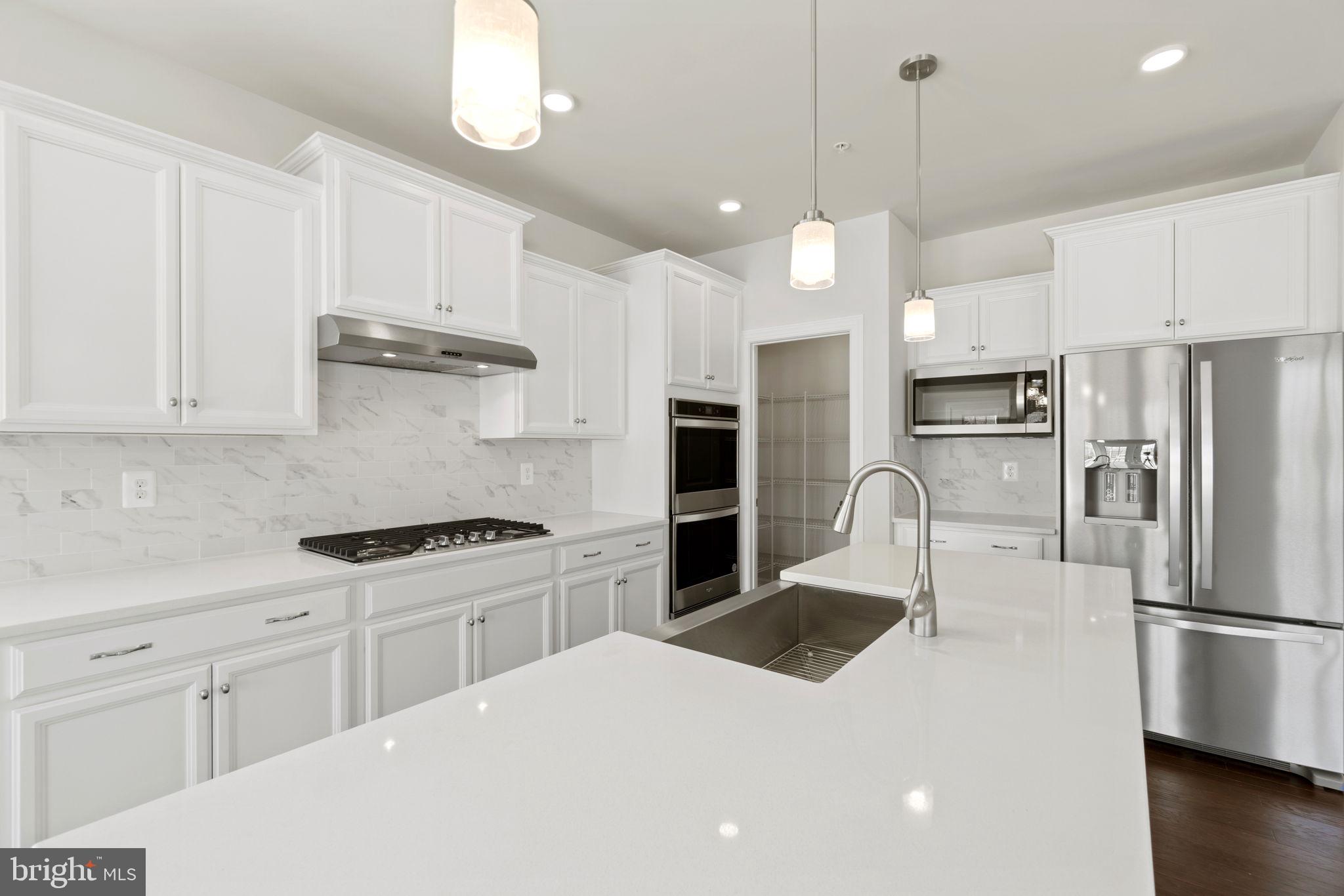 VILLAGES OF SAVANNAH - Residential