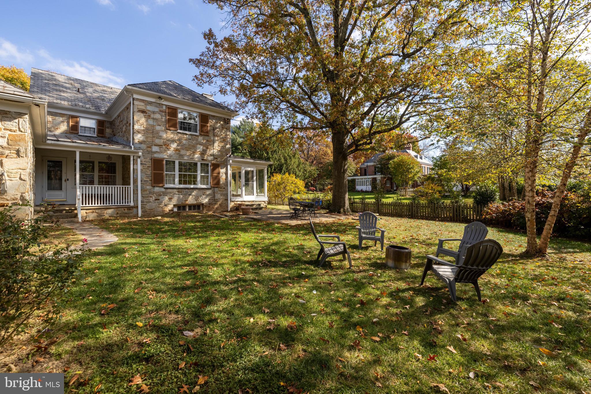 HOMELAND HISTORIC DISTRICT - Residential