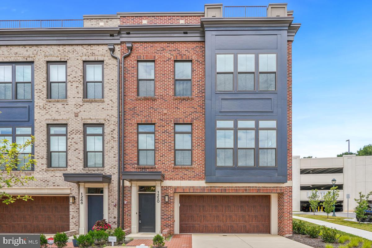 Be the first to lease this Brand New Luxury EYA townhome in Potomac, MD in the neighborhood you already know and love. Northside at Park Potomac. This is the Nottingham Model, the largest floor plan, with over 4742sf that includes a fenced rear yard and front driveway with 2 additional parking spaces. 1250 Northside Park Blvd is an end unit with 5 BR / 4.5 BA, loft level with rooftop terrace, open main level floorplan, chef’s kitchen with large island, gas fireplace, contemporary finishes and an entry level multi-gen suite for family and friends.