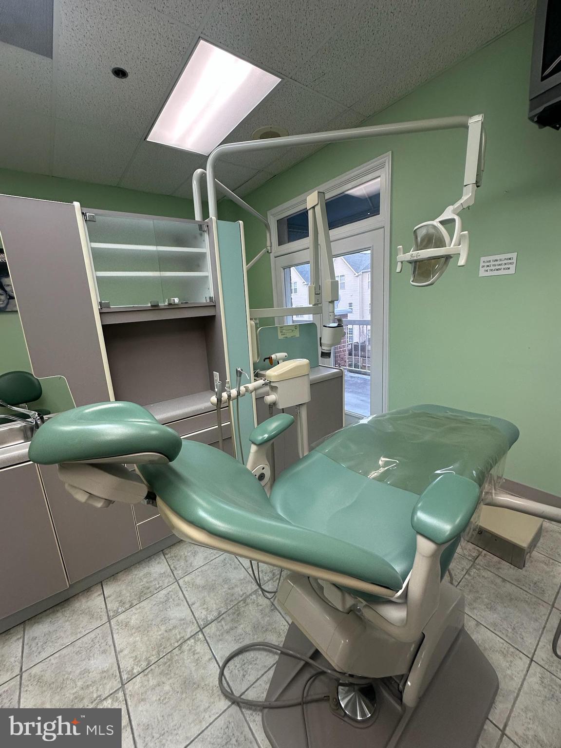 PICKETT CENTER - Commercial Sale