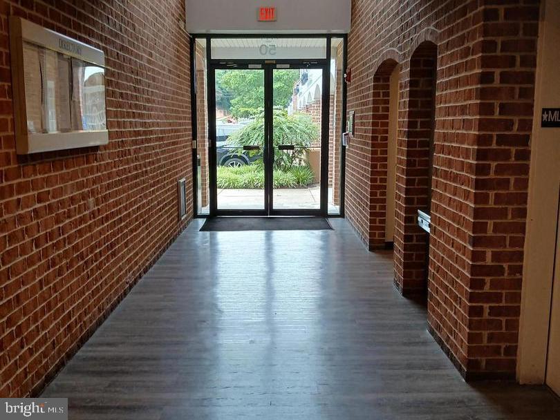 50 S PICKETT STREET 118