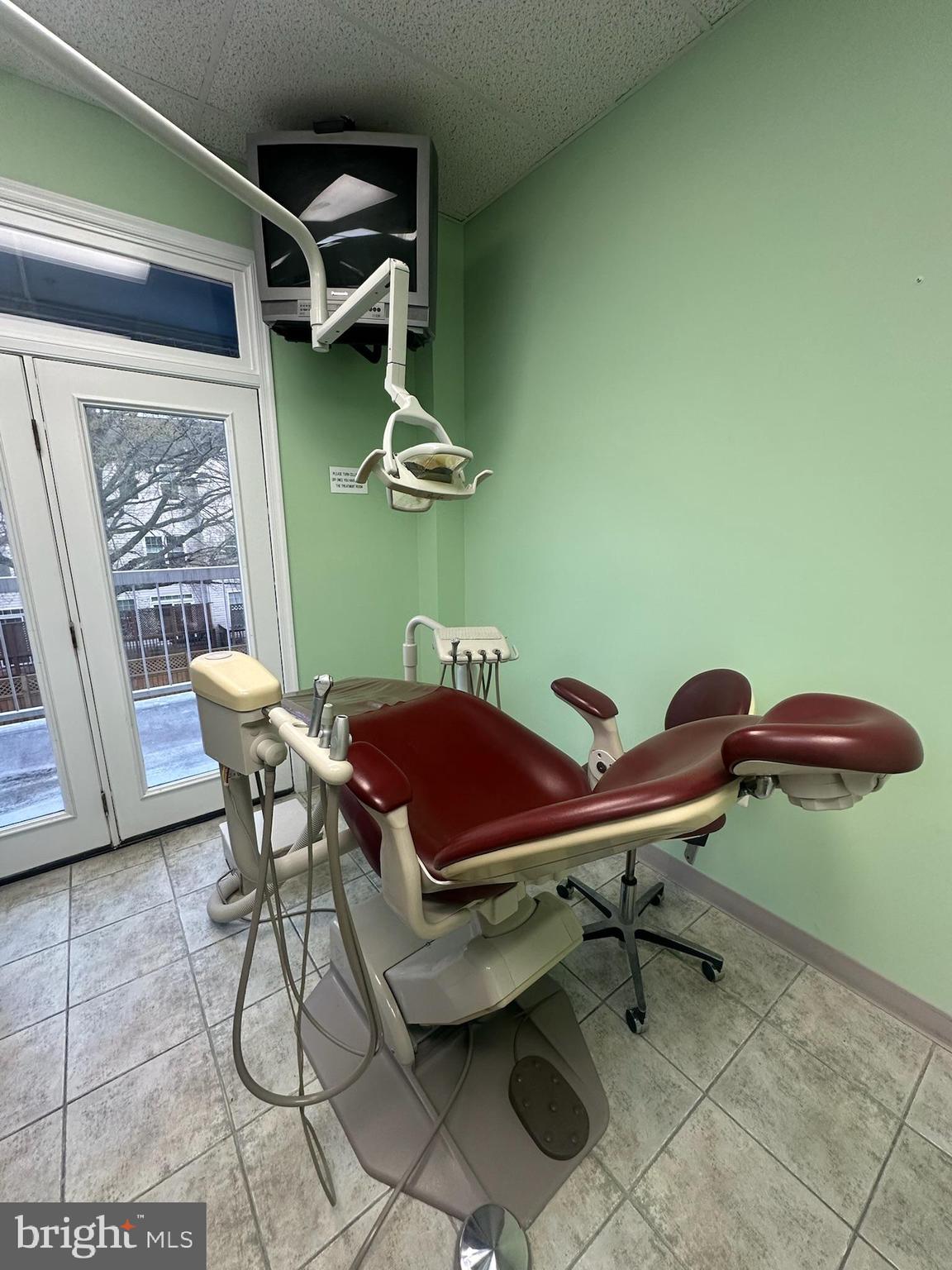 PICKETT CENTER - Commercial Sale