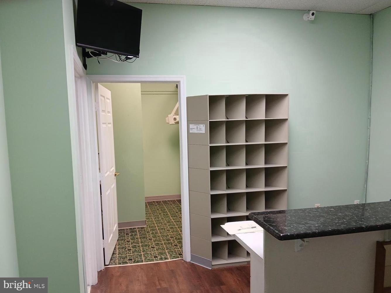 PICKETT CENTER - Commercial Sale
