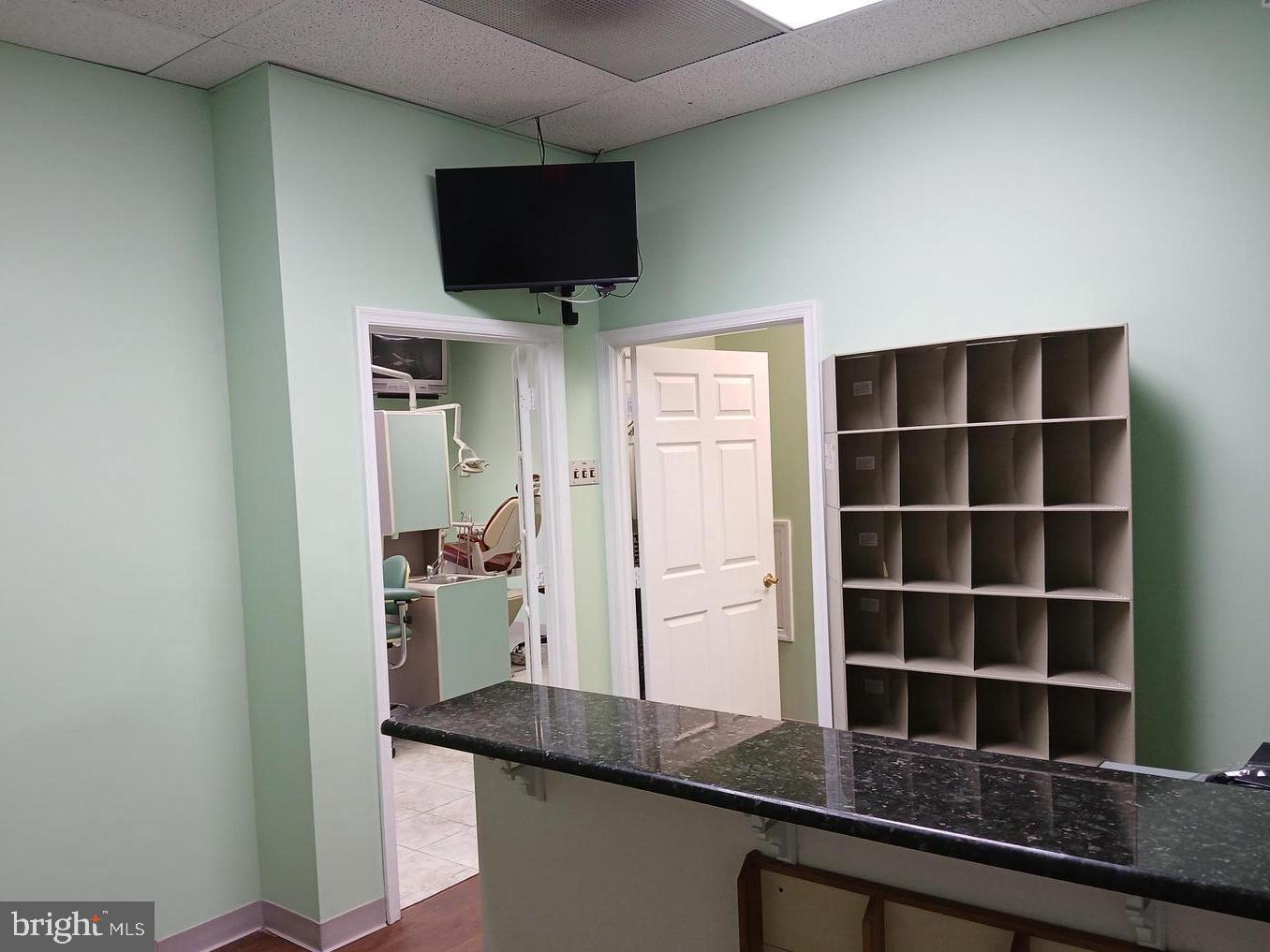 PICKETT CENTER - Commercial Sale