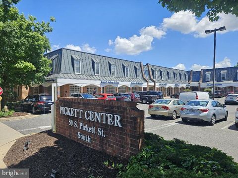 Photo of 50 S Pickett Street #118, ALEXANDRIA, VA 22304 (MLS # VAAX2055620)