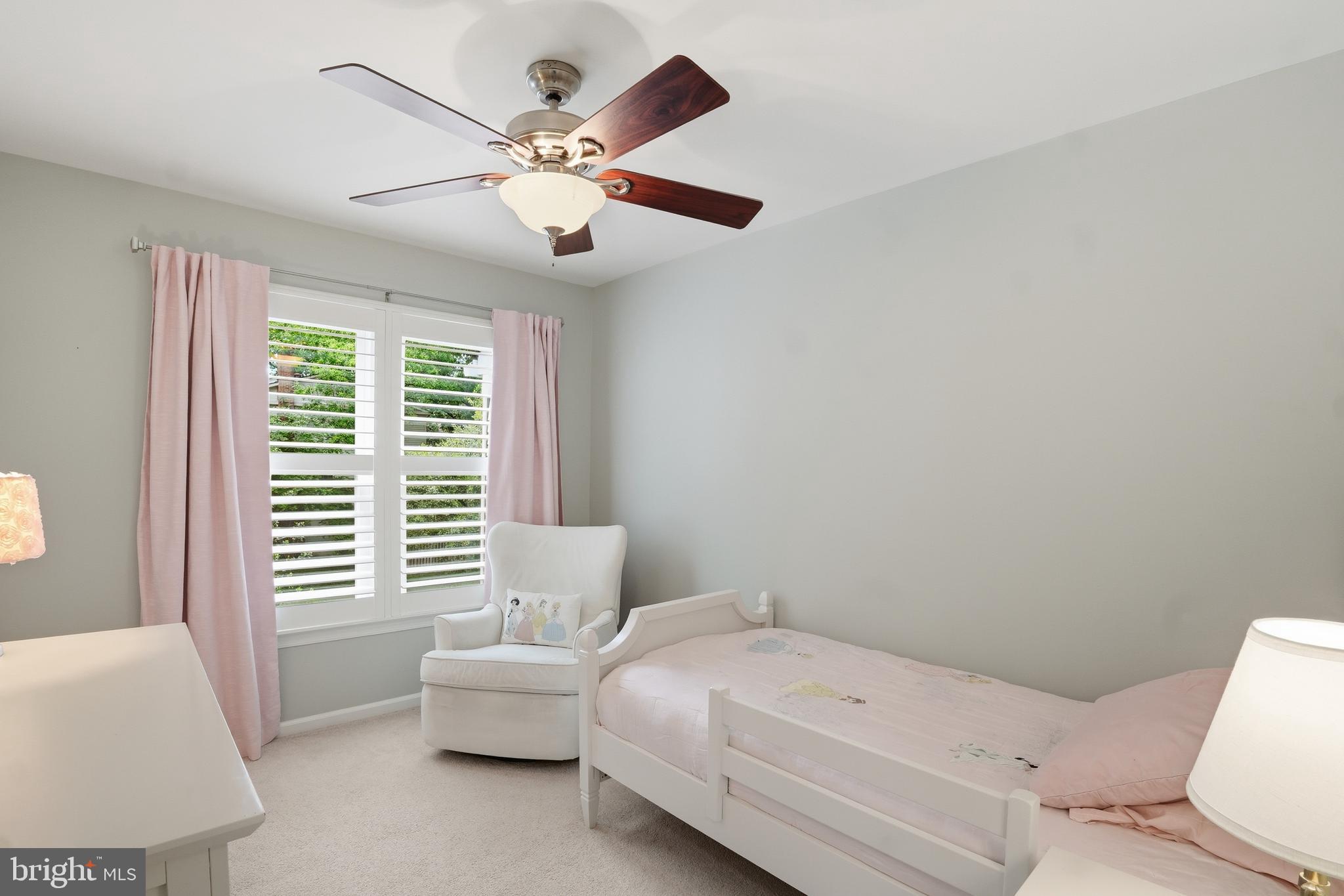 ADAMS WALK - Residential