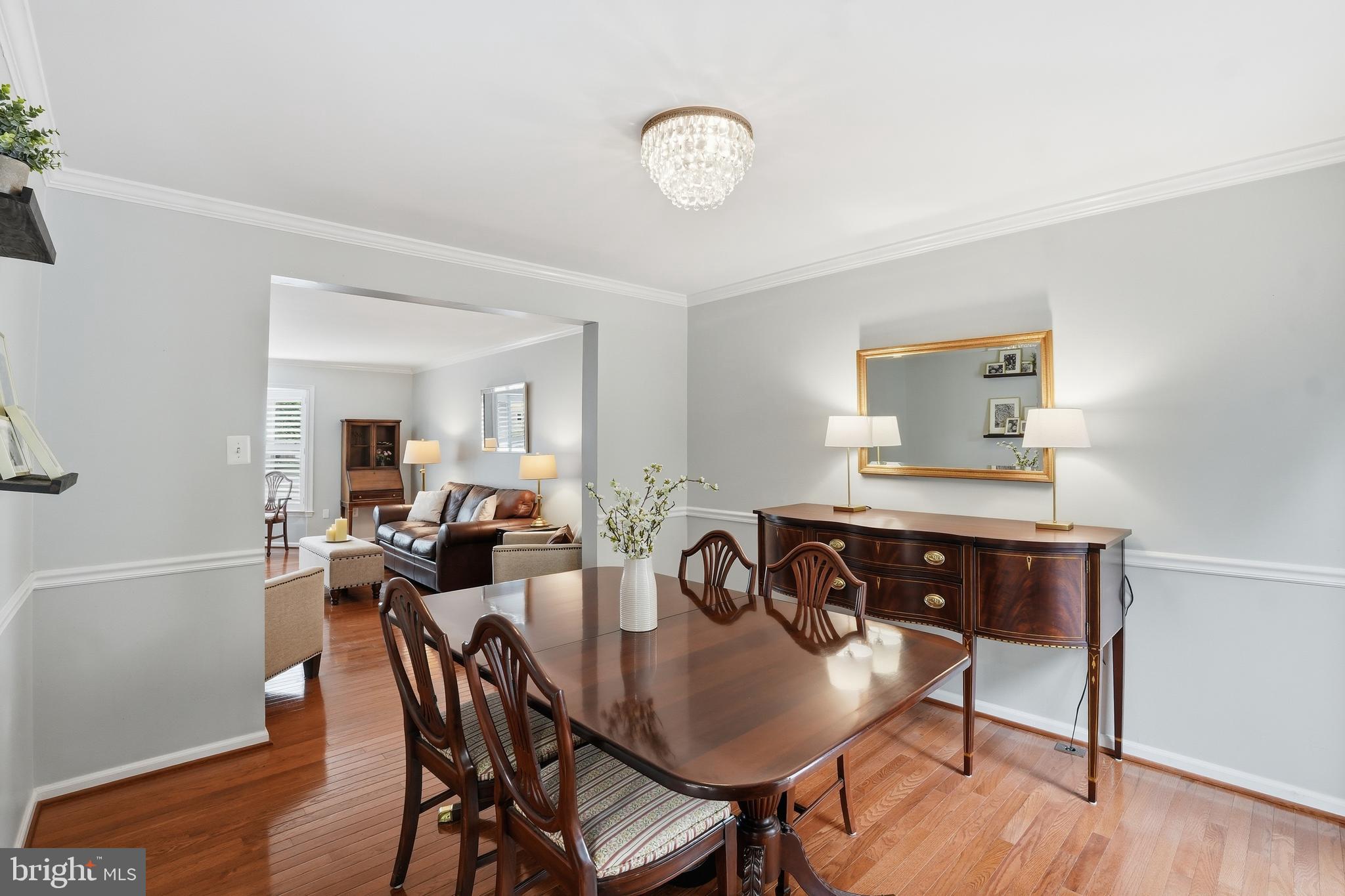 ADAMS WALK - Residential
