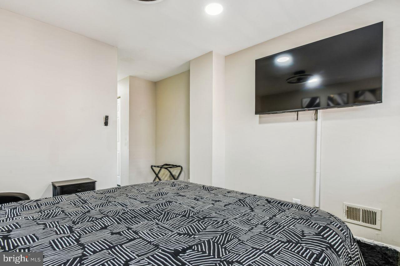RIDGELY'S DELIGHT - Residential