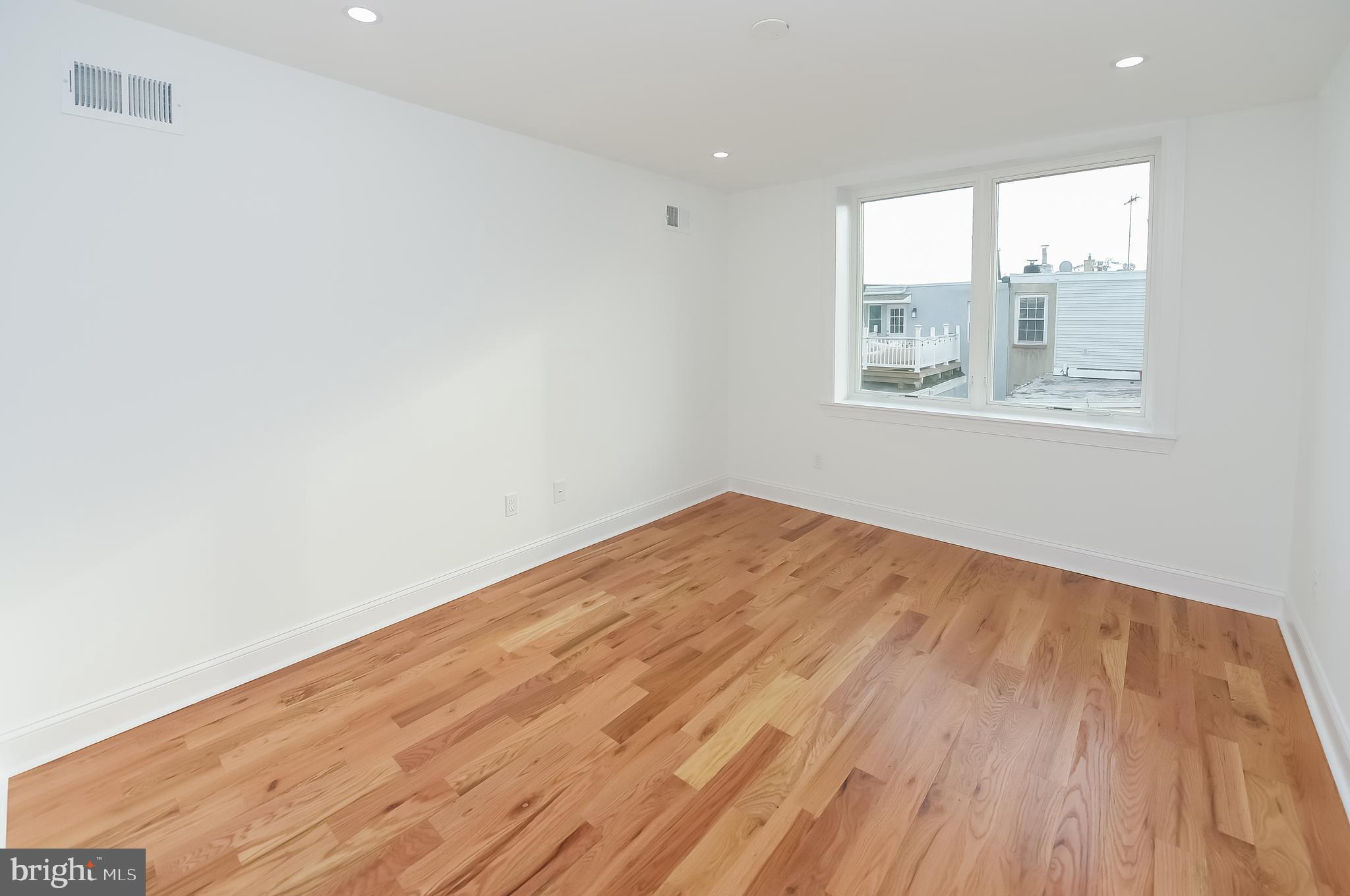 GRADUATE HOSPITAL - Residential