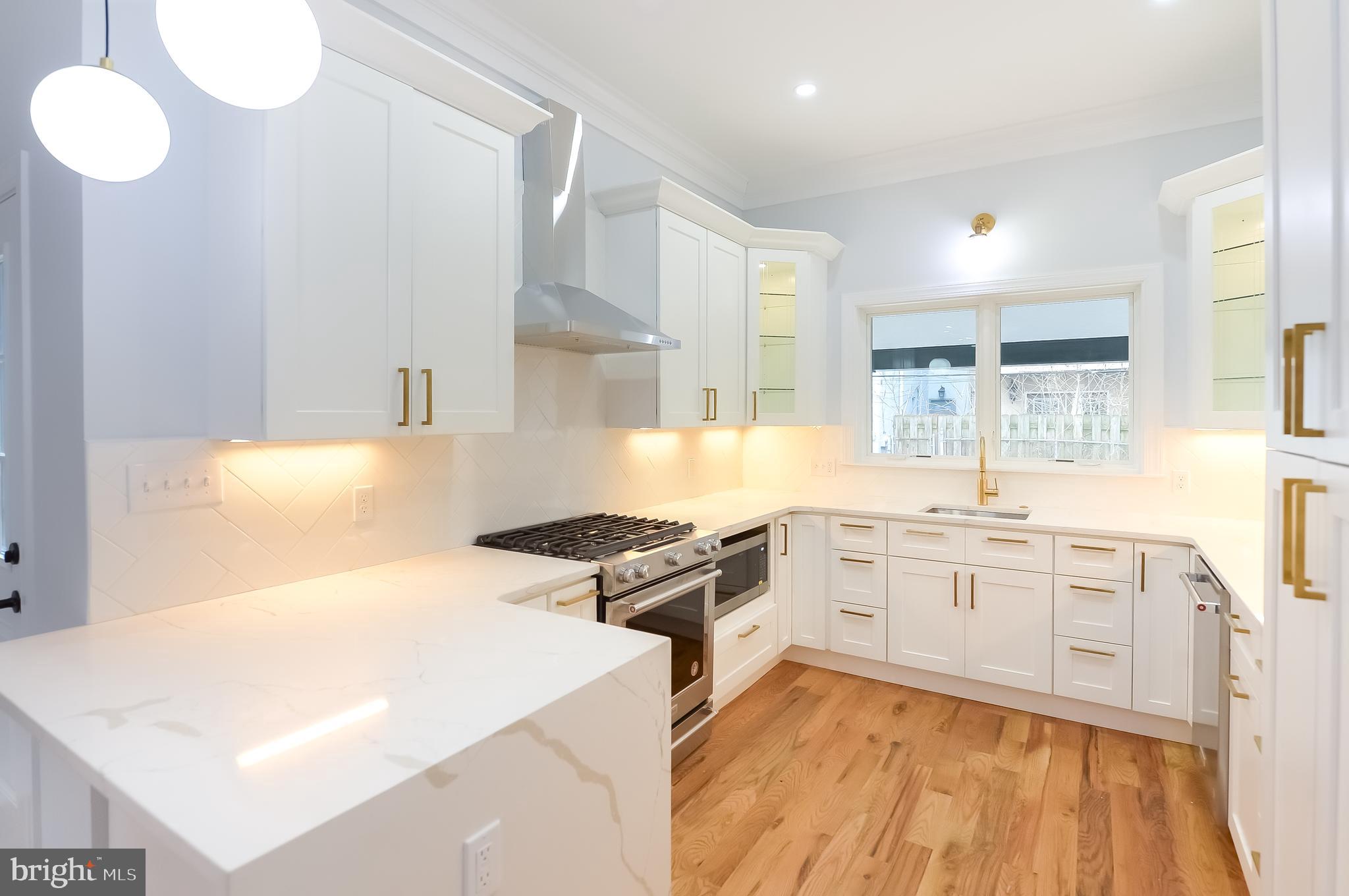 GRADUATE HOSPITAL - Residential