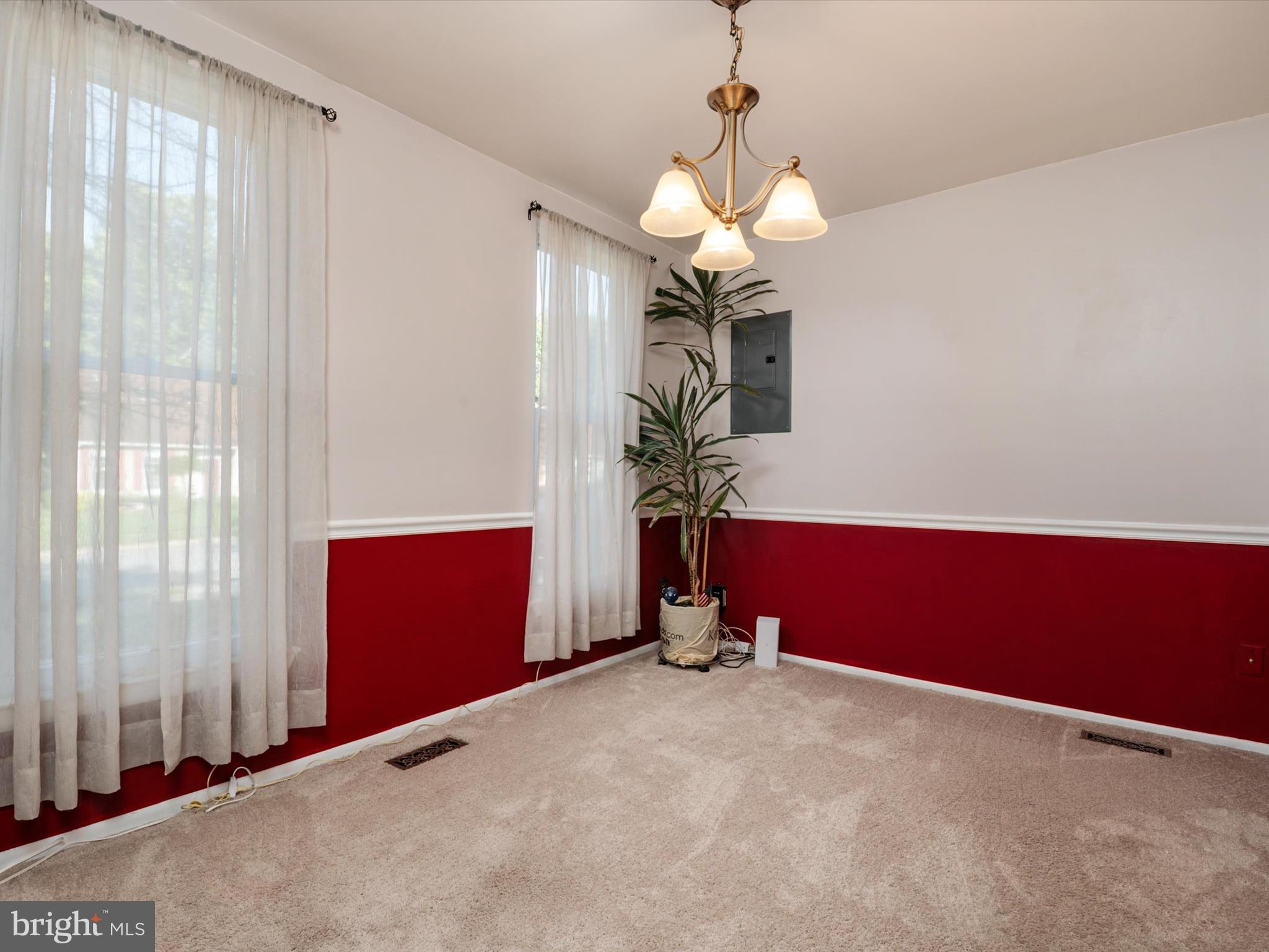 RIVERSIDE - Residential