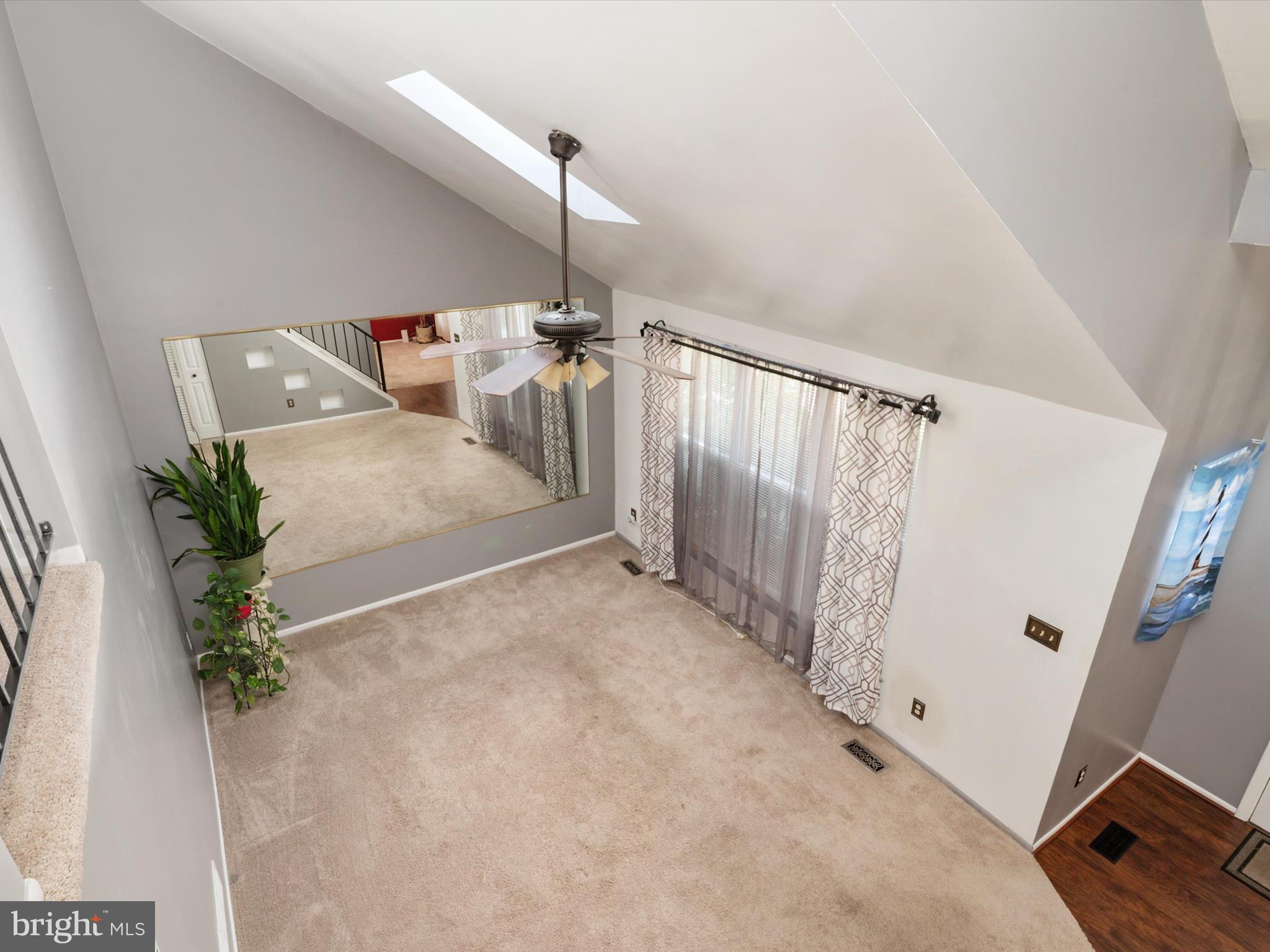 RIVERSIDE - Residential