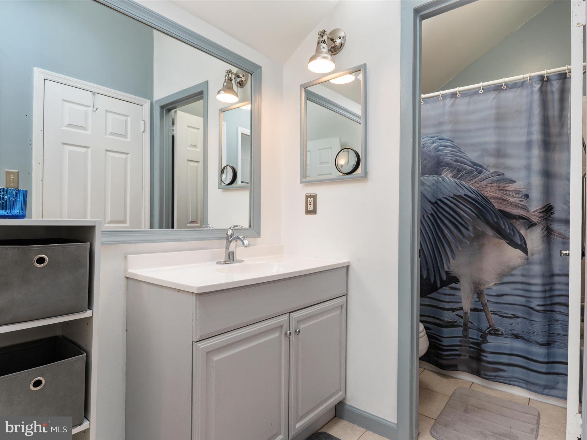 RIVERSIDE - Residential