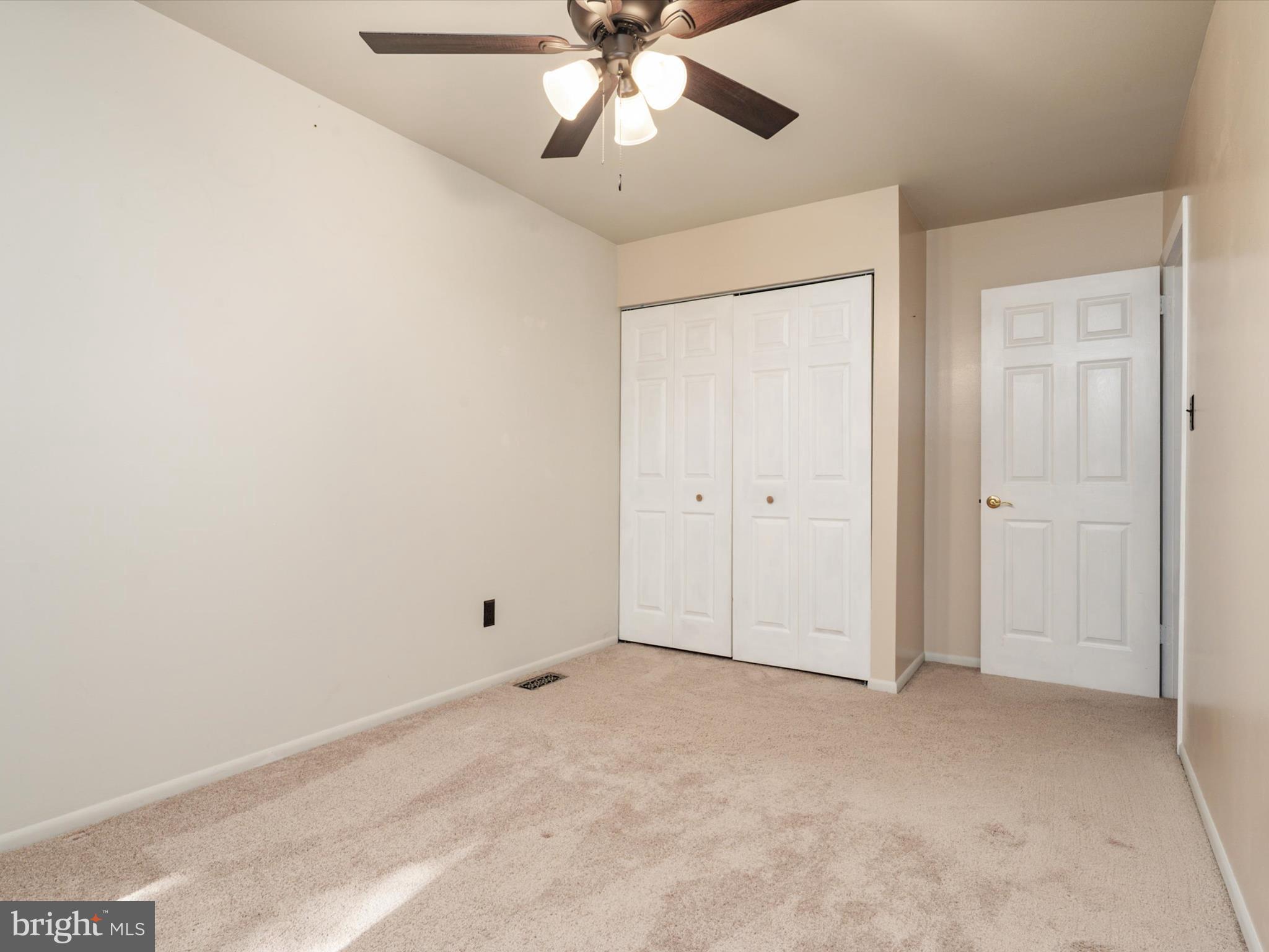 RIVERSIDE - Residential