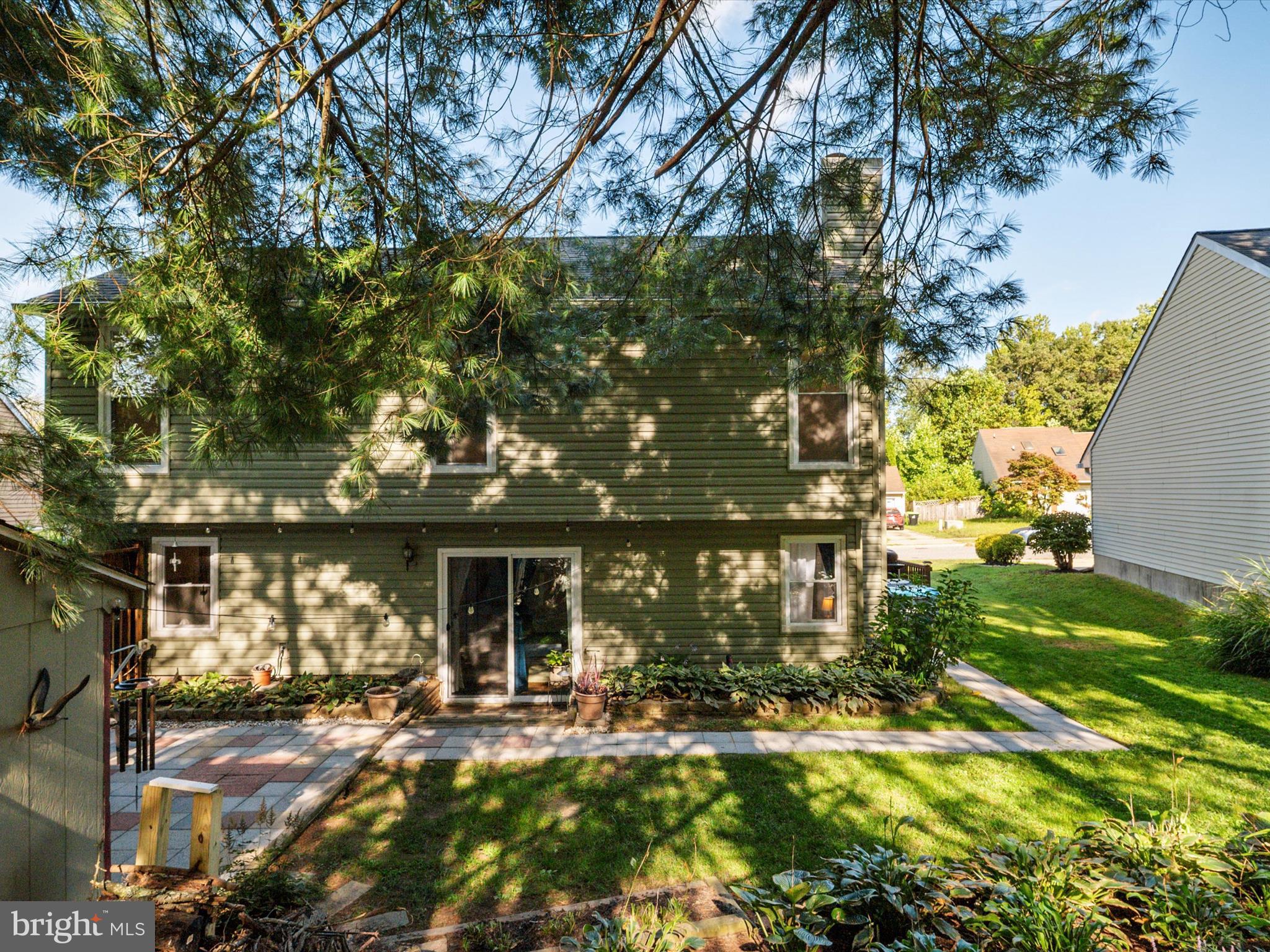 RIVERSIDE - Residential