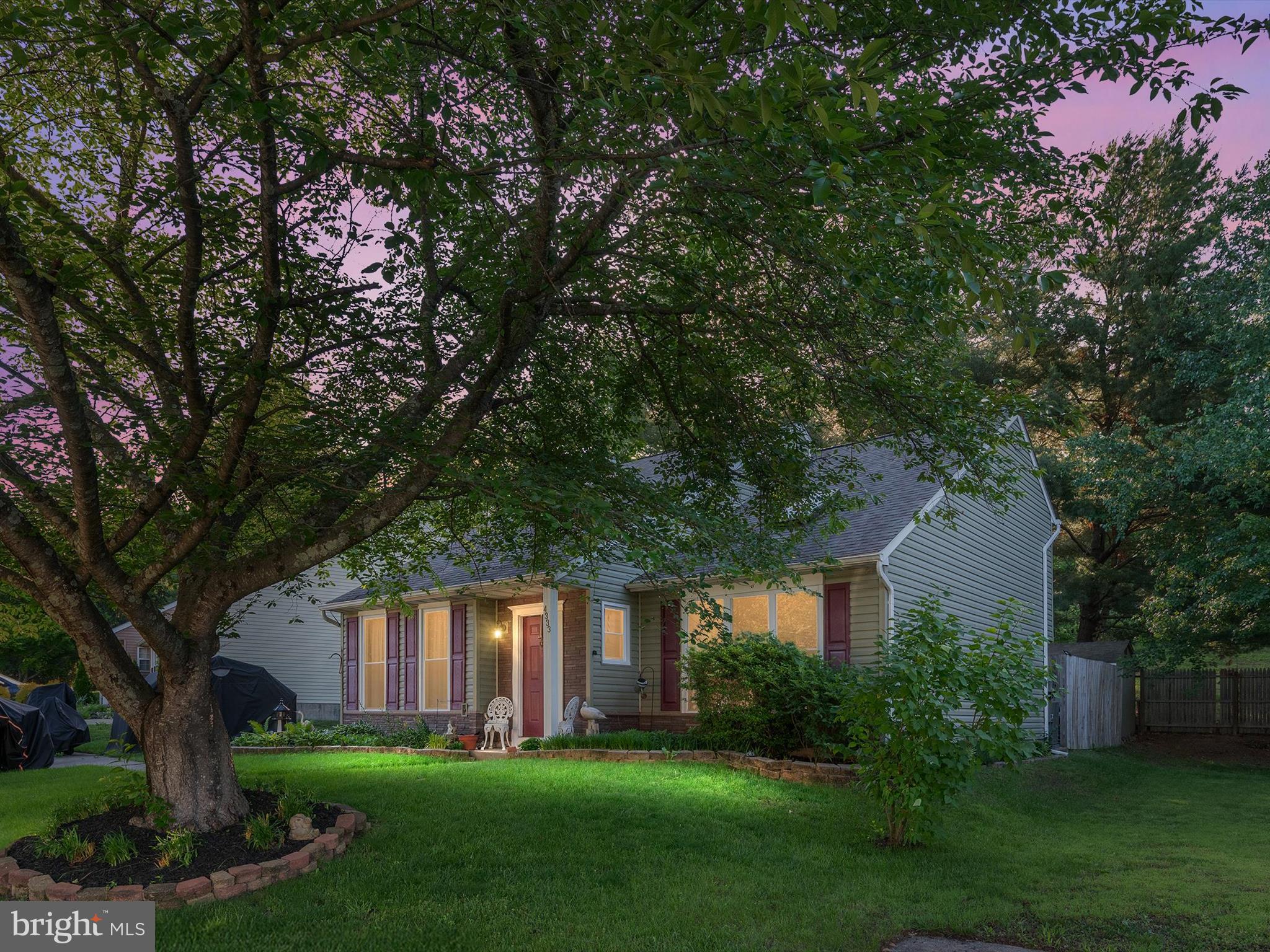 Well Maintained Home Features 3 Bedrooms, 1 1/2 Baths, Granite Countertops, Stainless Steel Appliances, Wood Burning Fireplace and a Beautiful Back Yard that backs to trees. The Riverside Community includes jogging trail, clubhouse and inground pool (separate fee). Call today!!