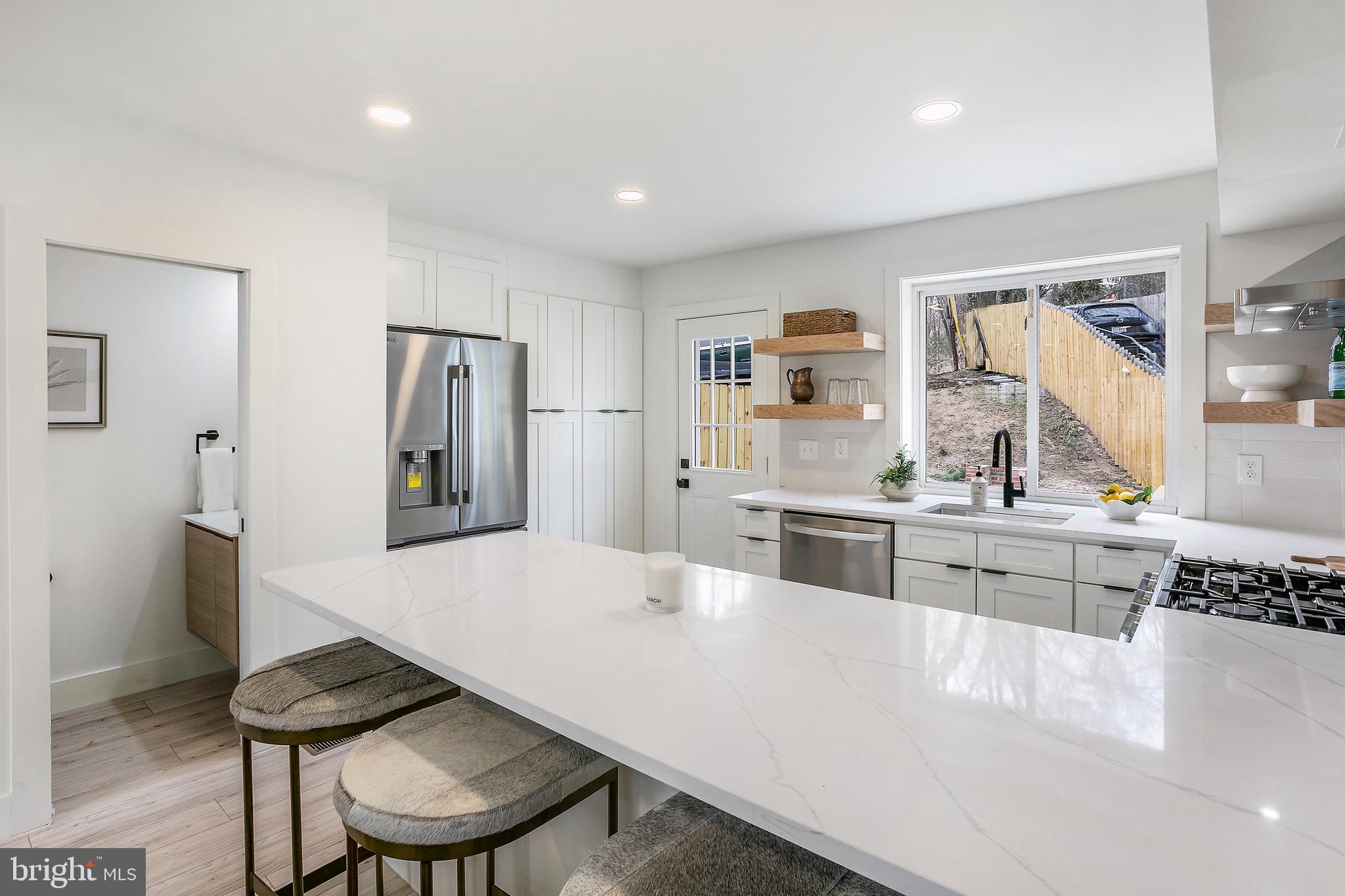 BRENTWOOD - Residential
