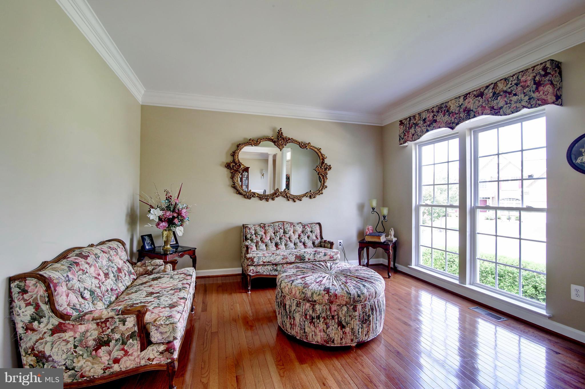 GALYN MANOR - Residential