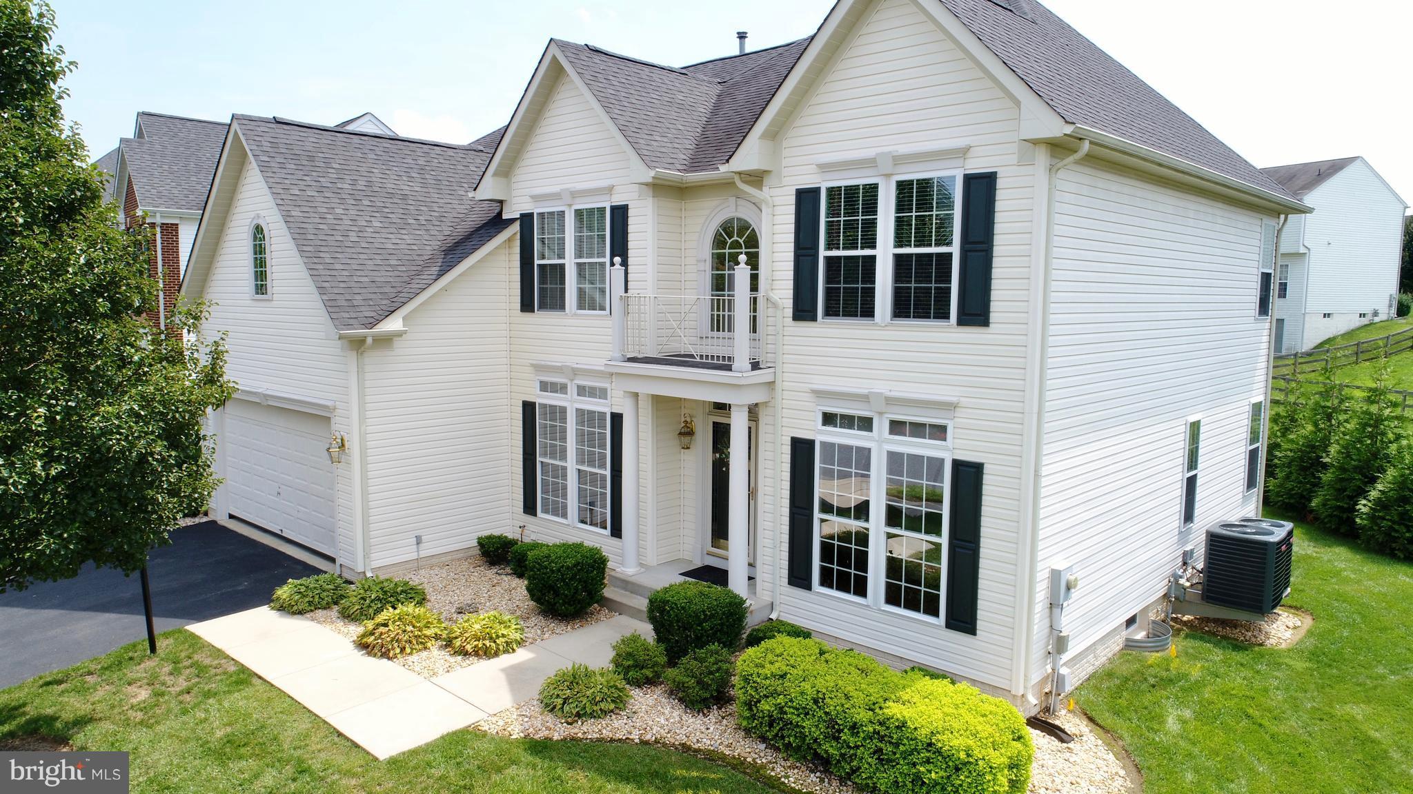 GALYN MANOR - Residential