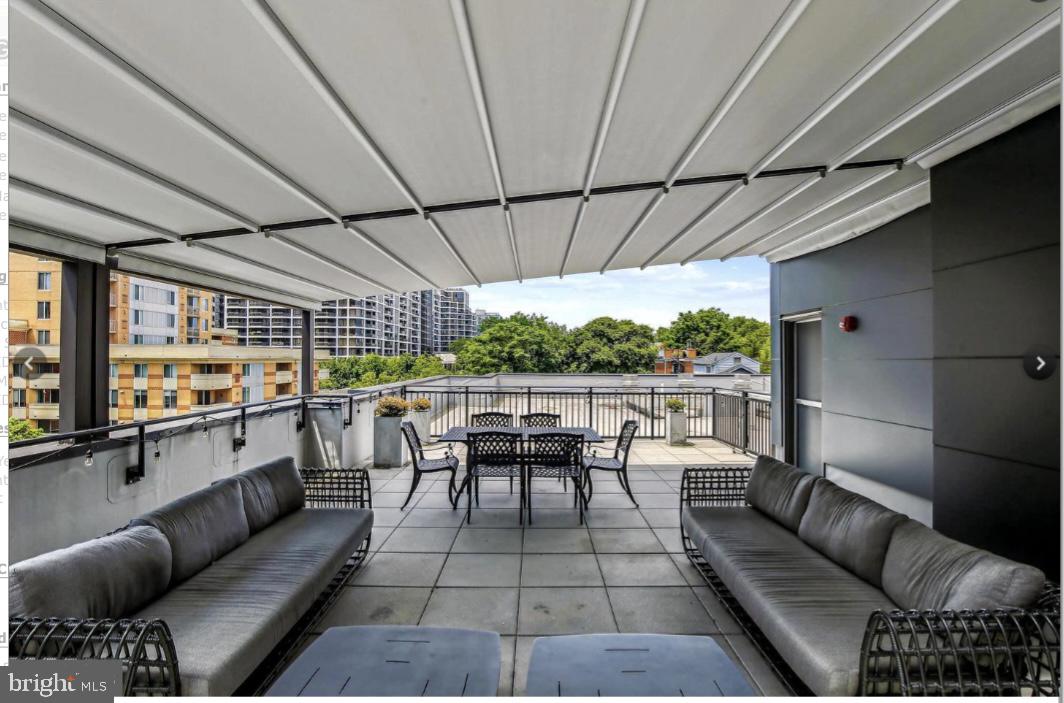 KEY AND NASH - Residential Lease