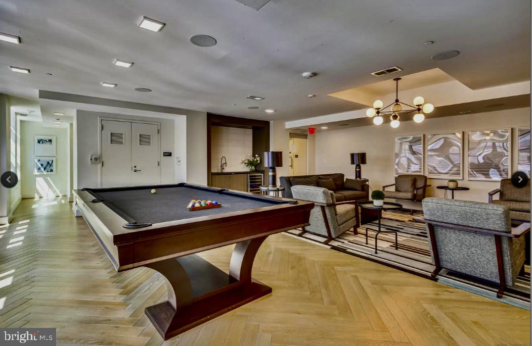 KEY AND NASH - Residential Lease