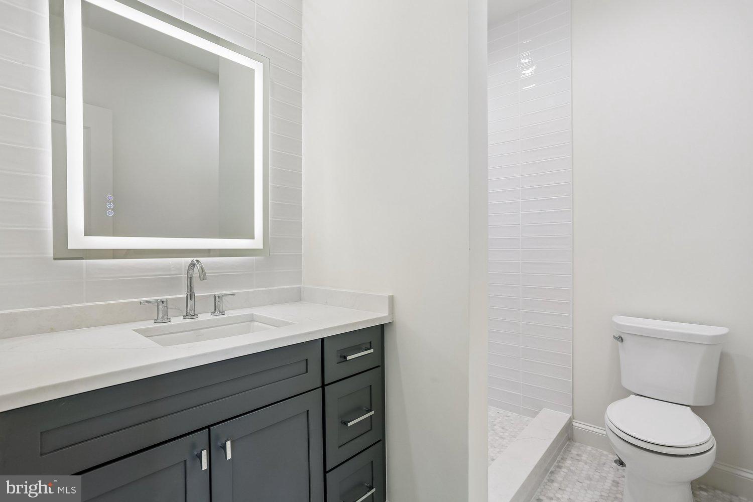 WEST CHEVY CHASE - Residential