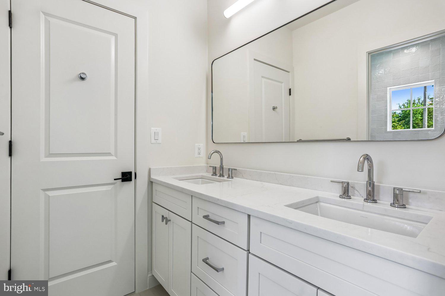 WEST CHEVY CHASE - Residential