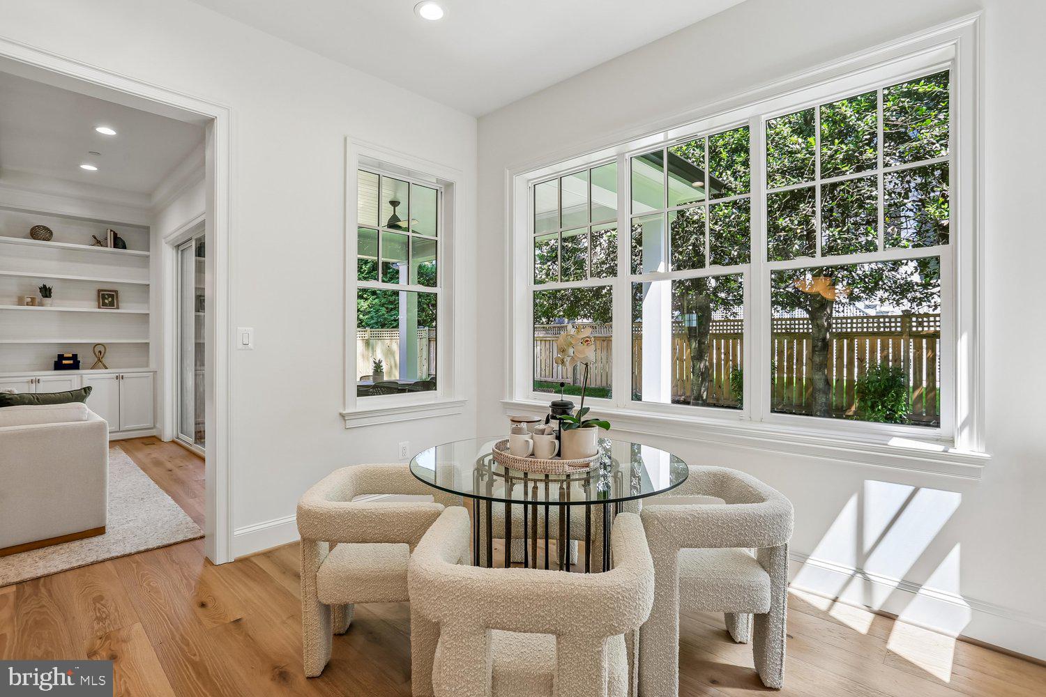 WEST CHEVY CHASE - Residential