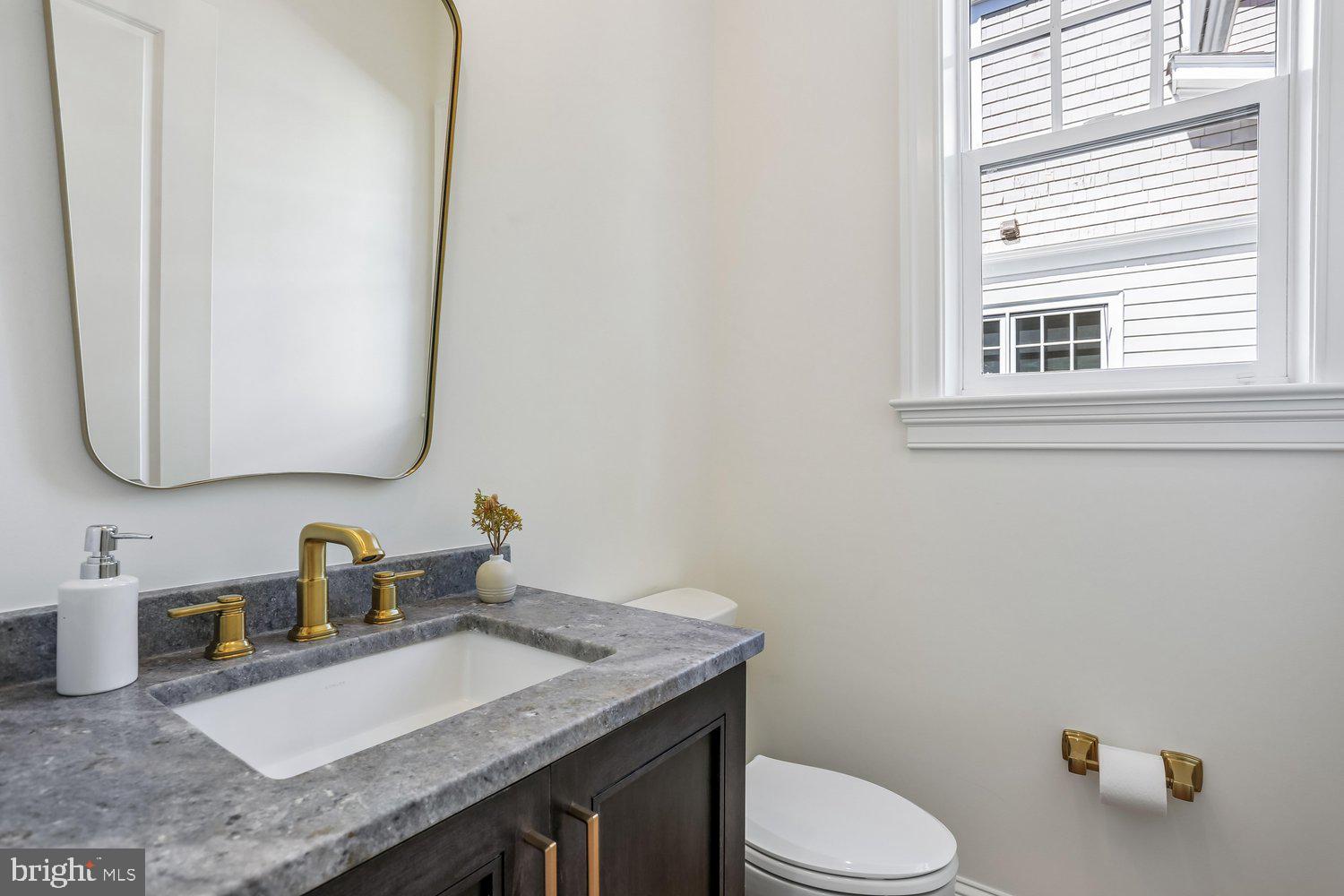 WEST CHEVY CHASE - Residential