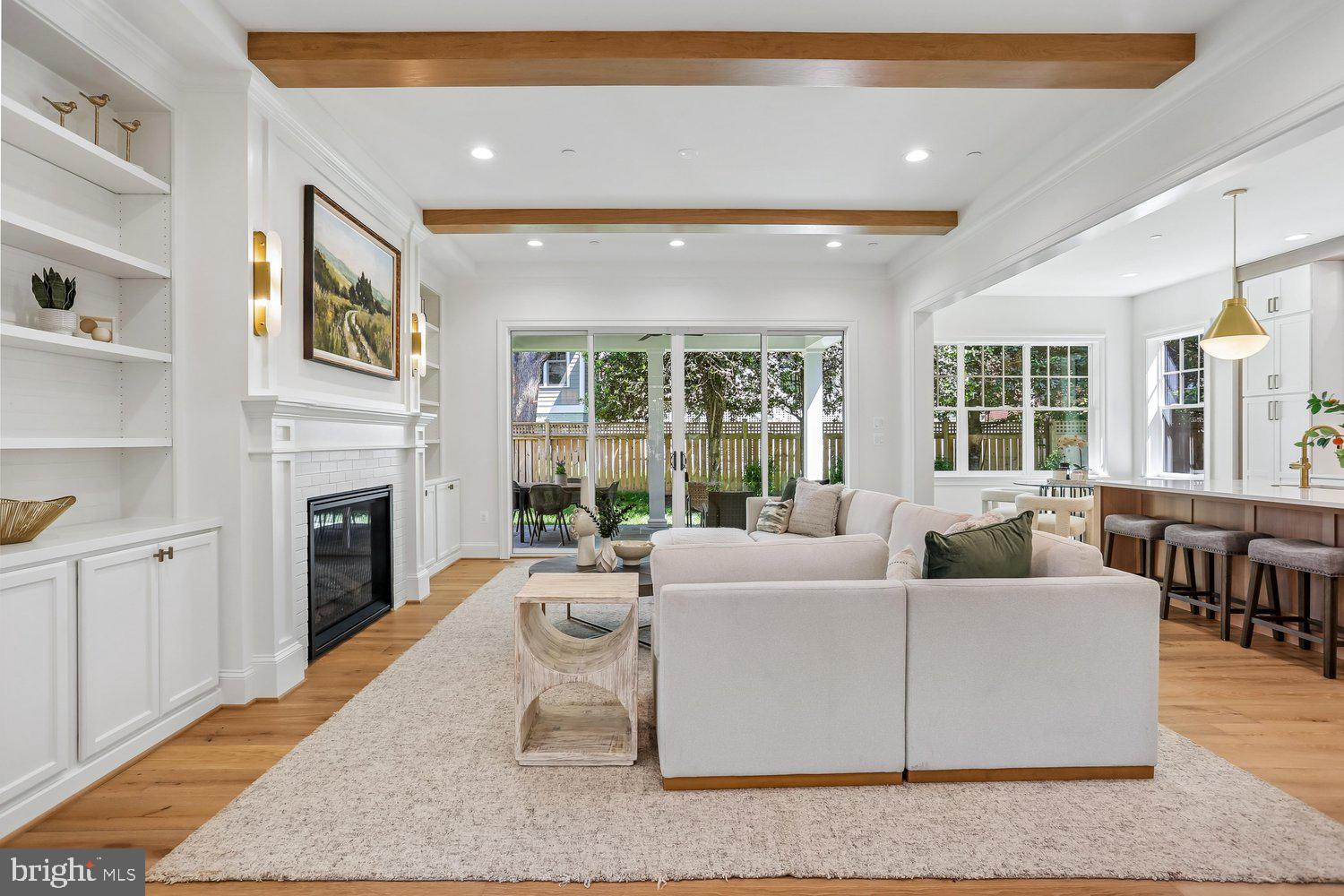 WEST CHEVY CHASE - Residential
